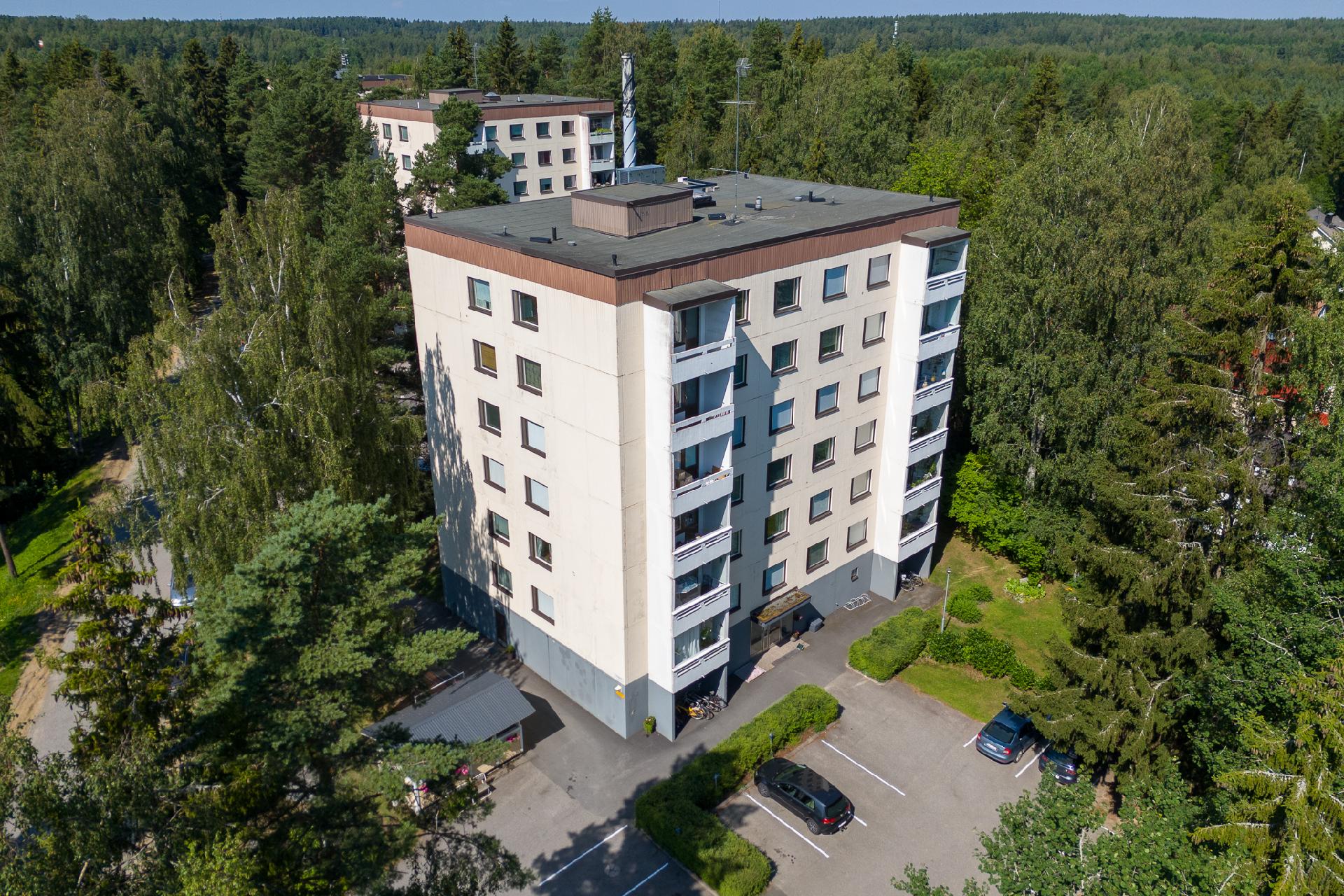 Karjalantie 7, Ulvajanniemi, Valkeakoski