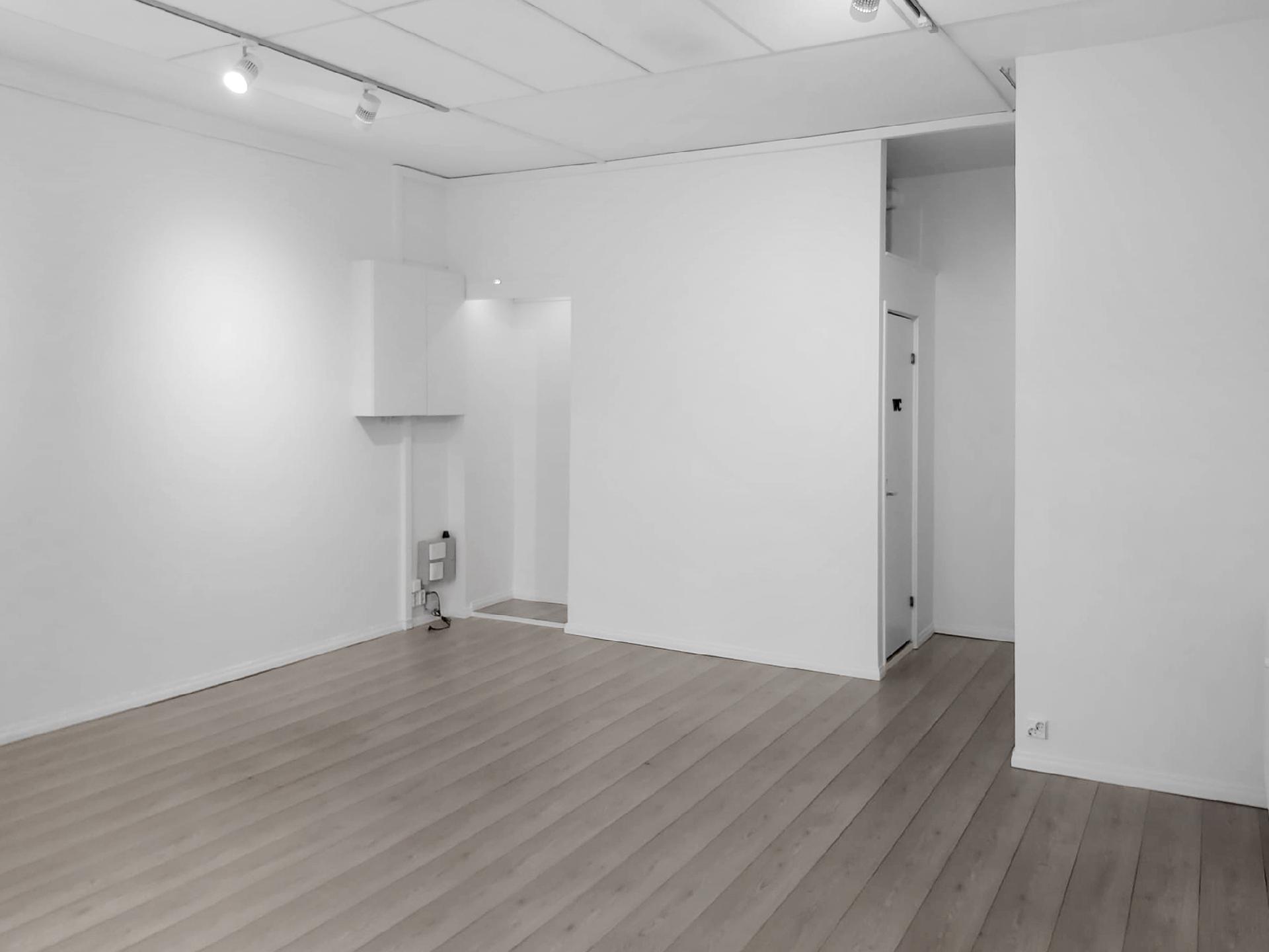 Lönnrotinkatu 23, Kamppi, Helsinki