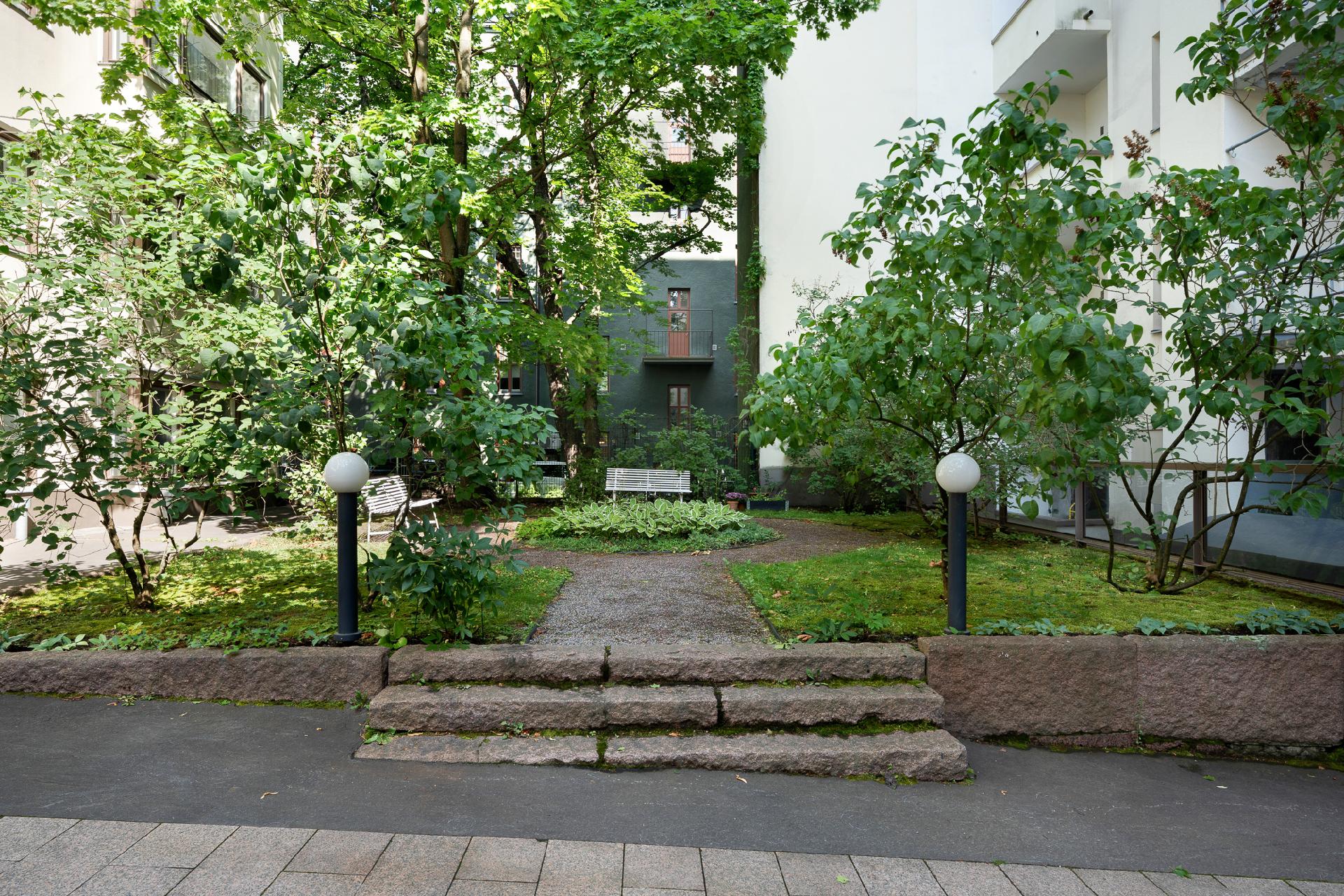 Bulevardi 15, Kamppi, Helsinki