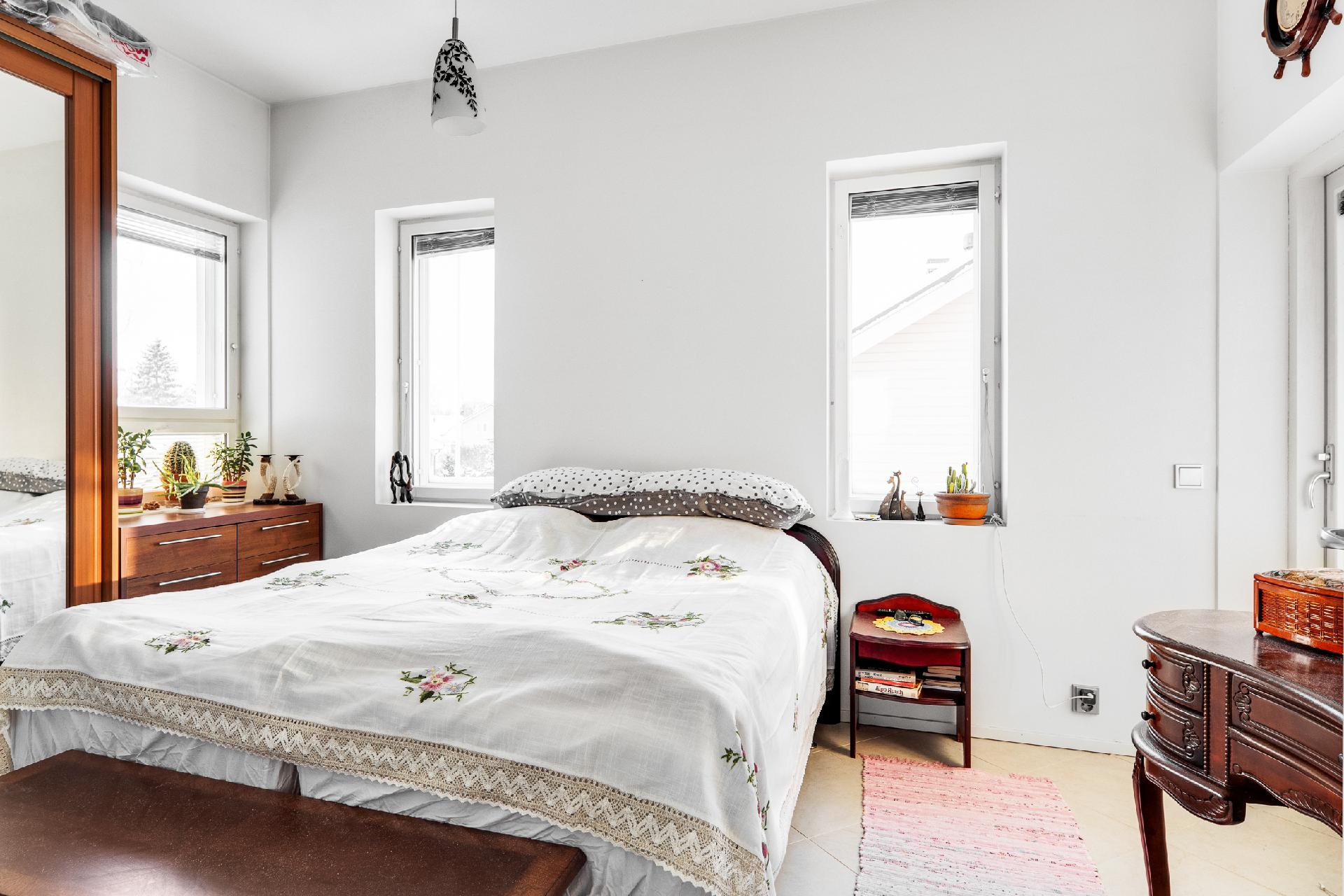 Valakkatie 10, Tapaninvainio, Helsinki