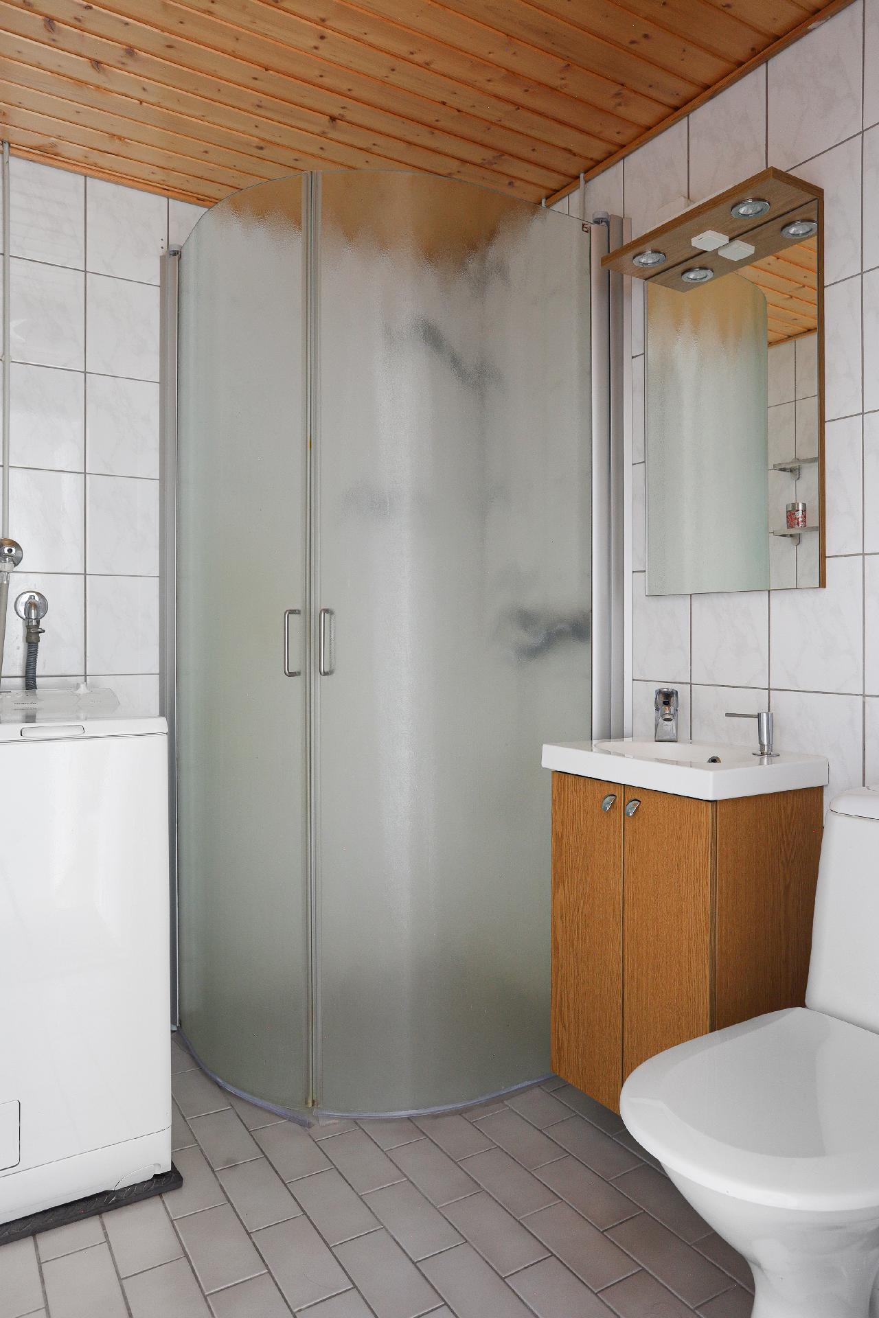 Pääportinraitti 4, Kasarminmäki, Kouvola