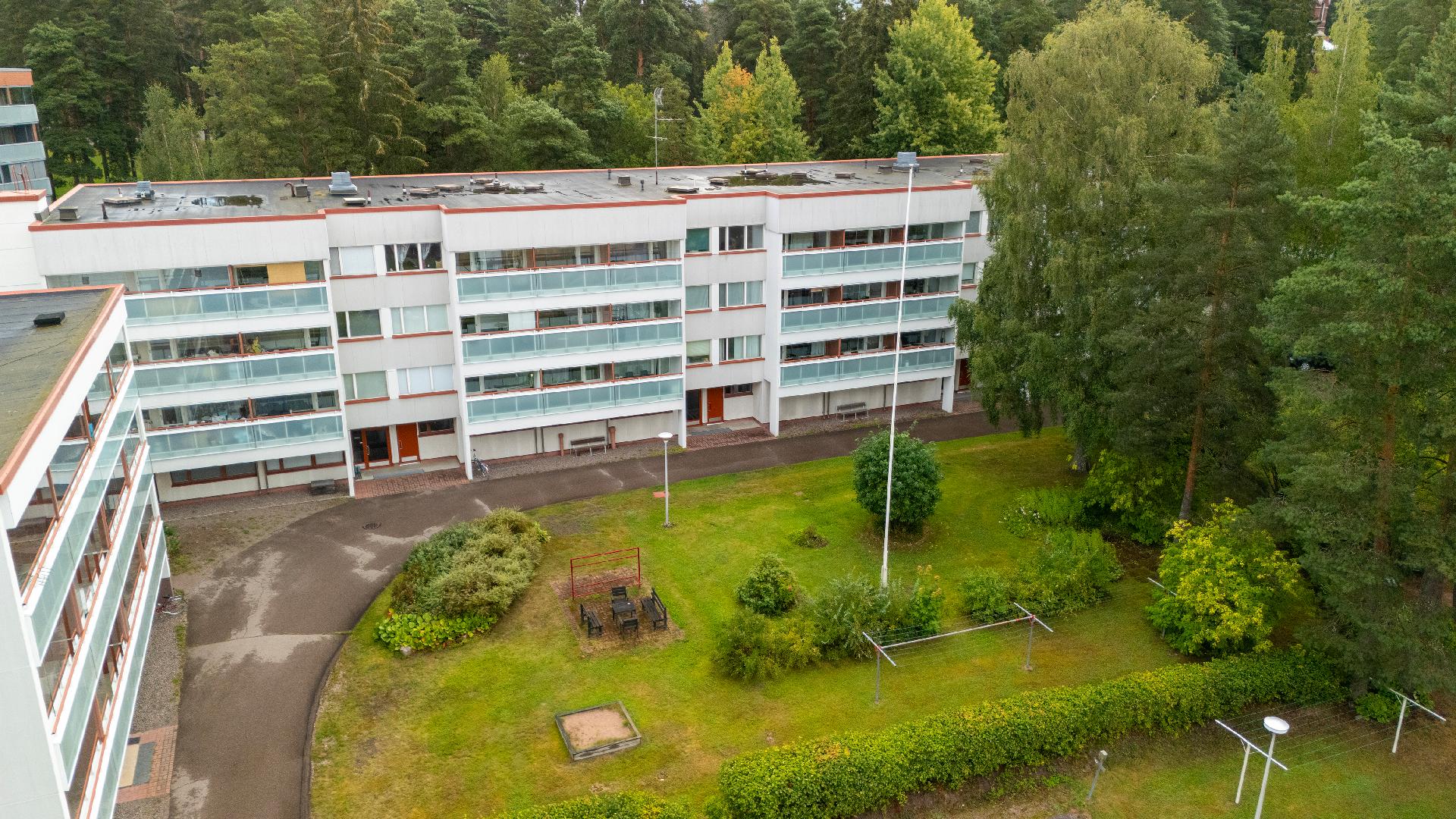 Pääportinraitti 4, Kasarminmäki, Kouvola