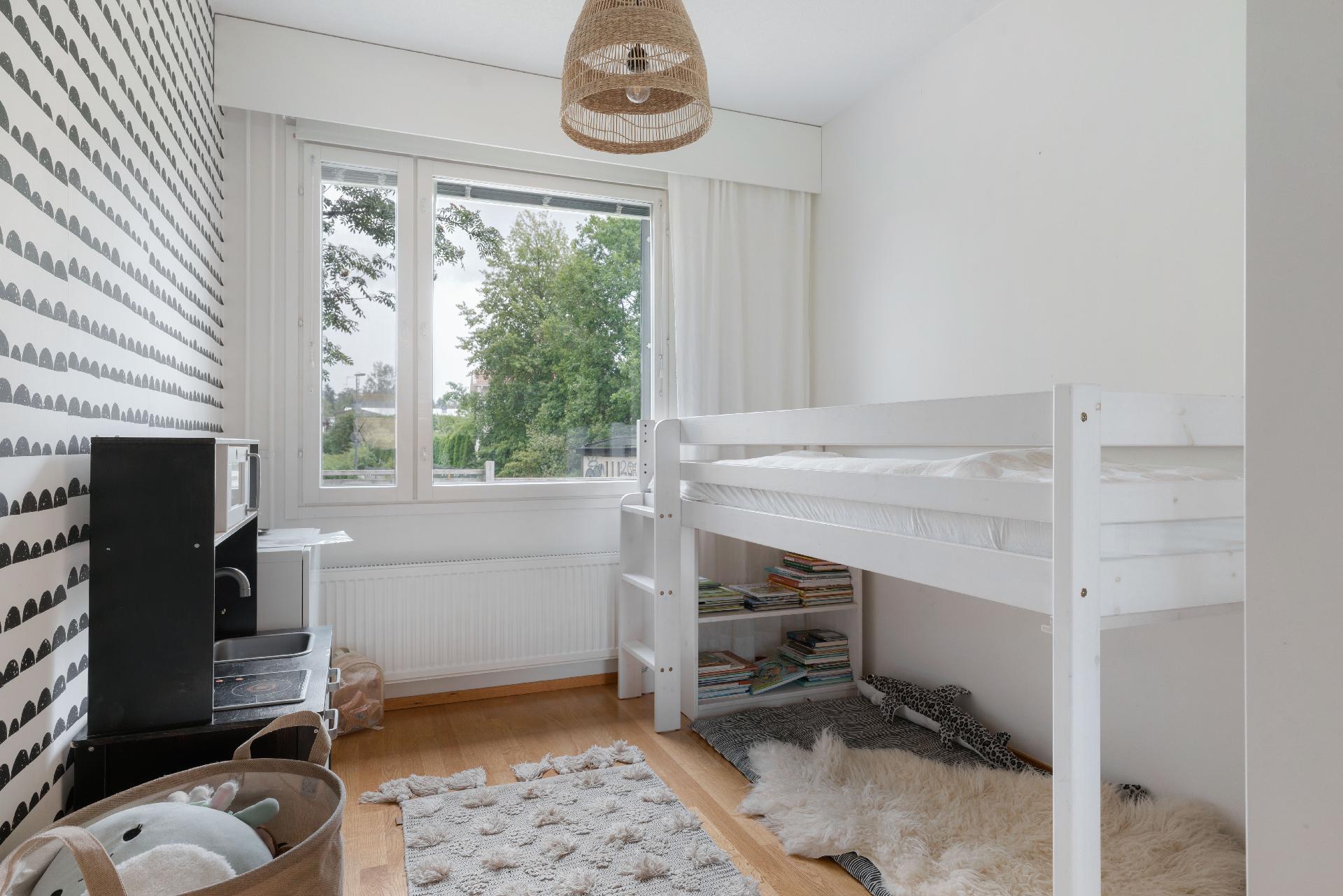 Rauhalankaari 24, Kivistö, Vantaa