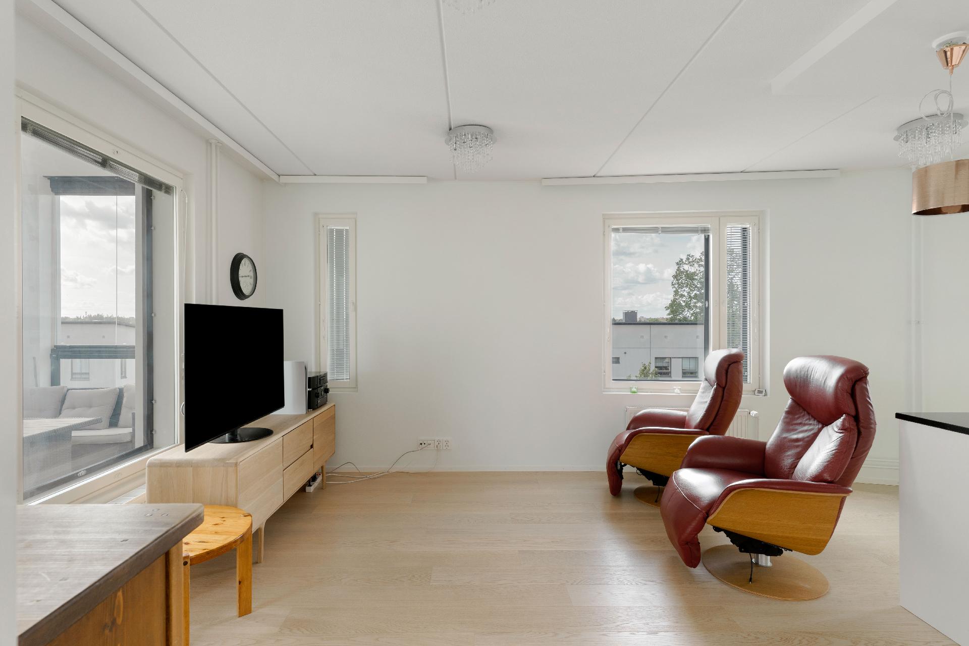 Talvikkitie 7, Tikkurila, Vantaa