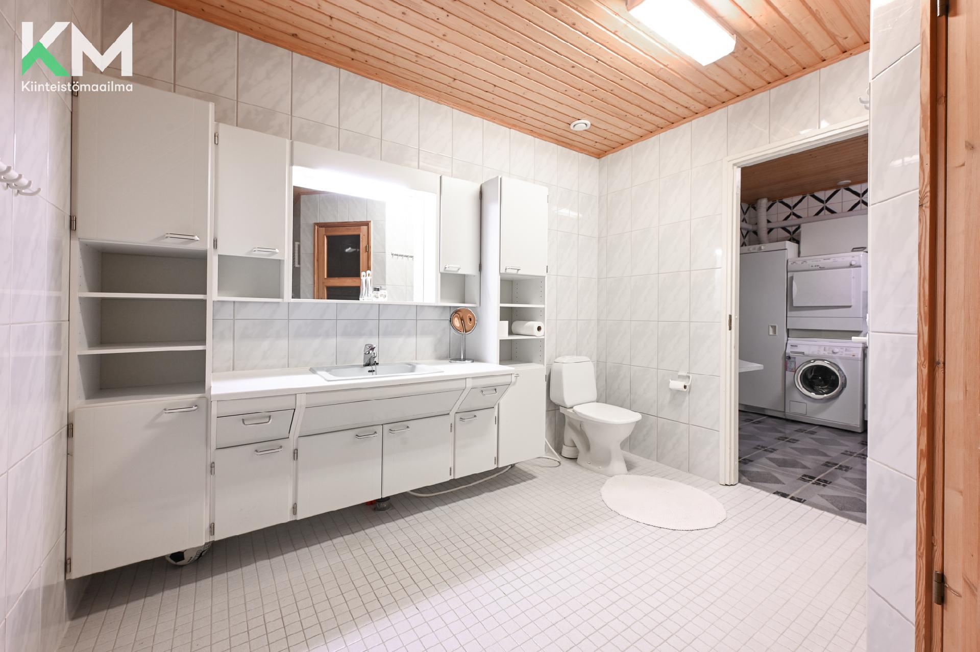 Rinkitie 6, Kaistila, Kurikka