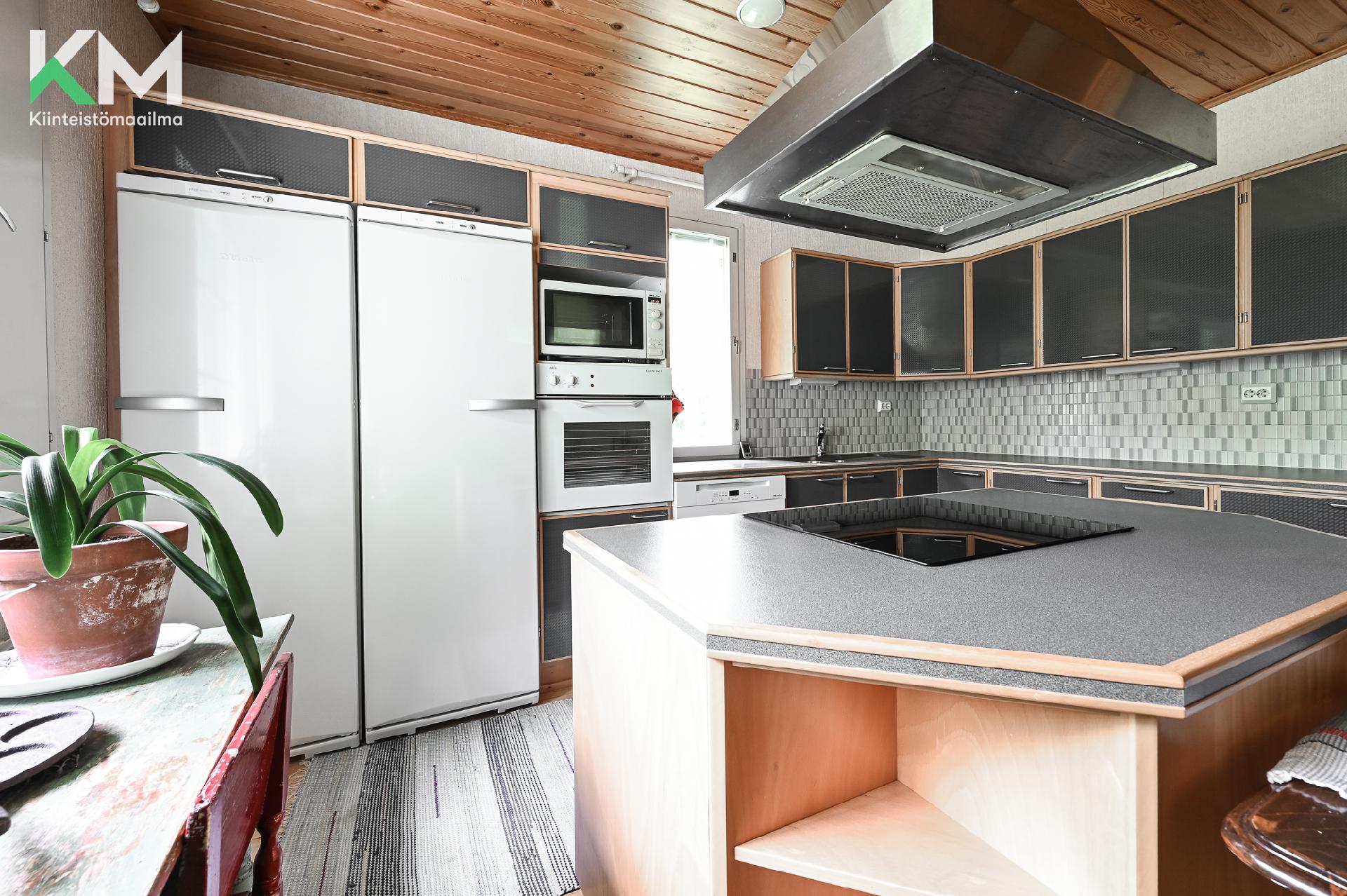 Rinkitie 6, Kaistila, Kurikka