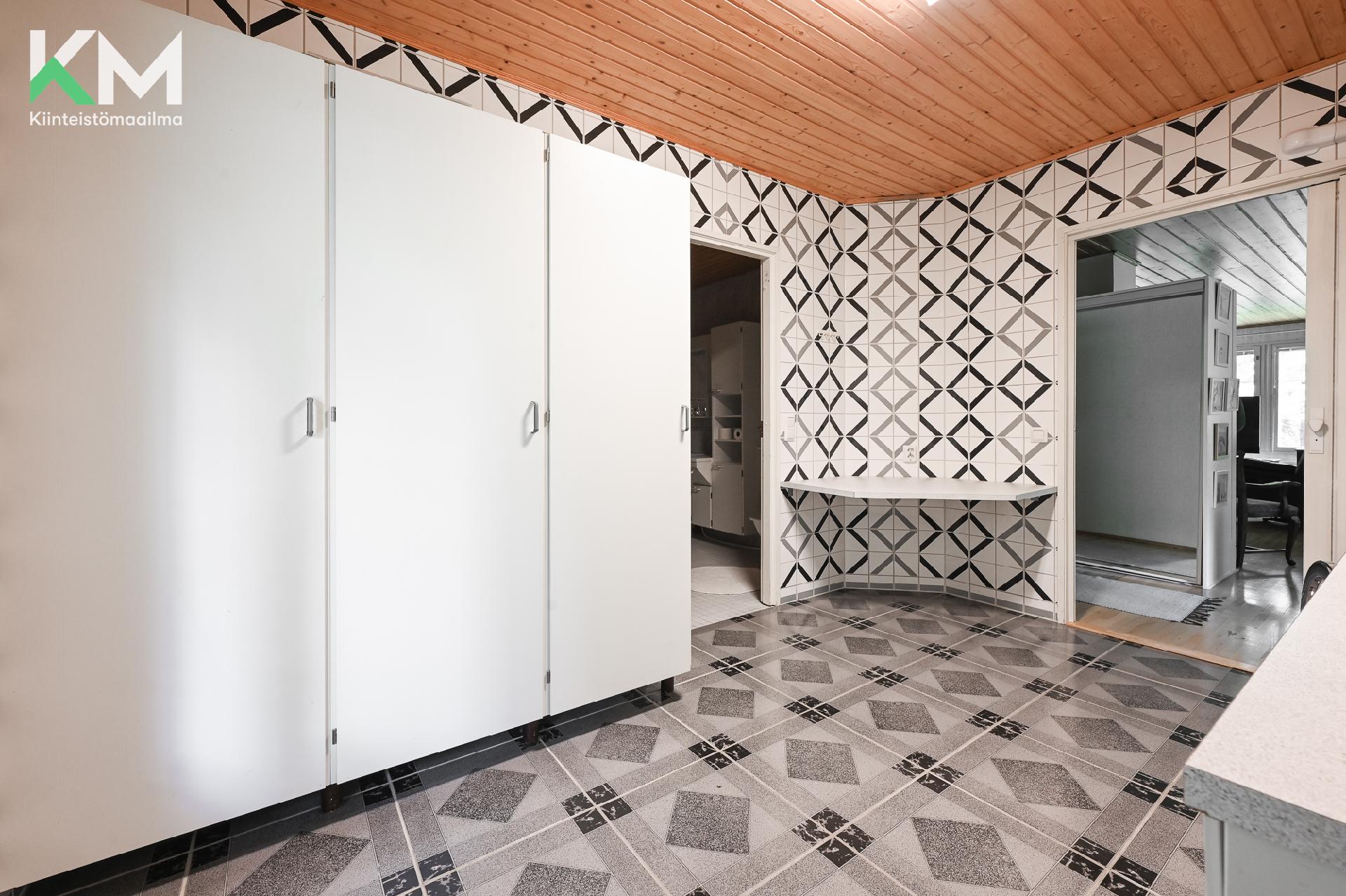 Rinkitie 6, Kaistila, Kurikka