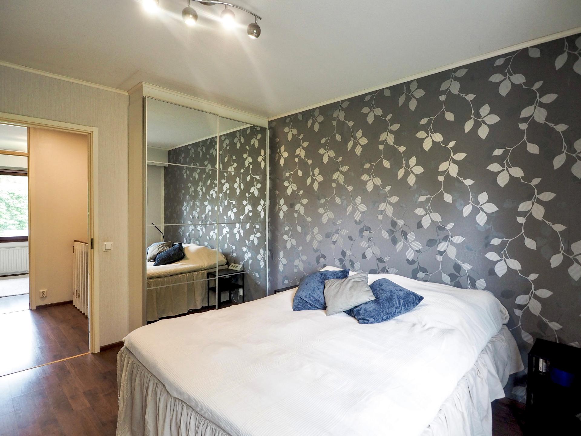 Hirventie 1, Loimalahti, Hämeenlinna