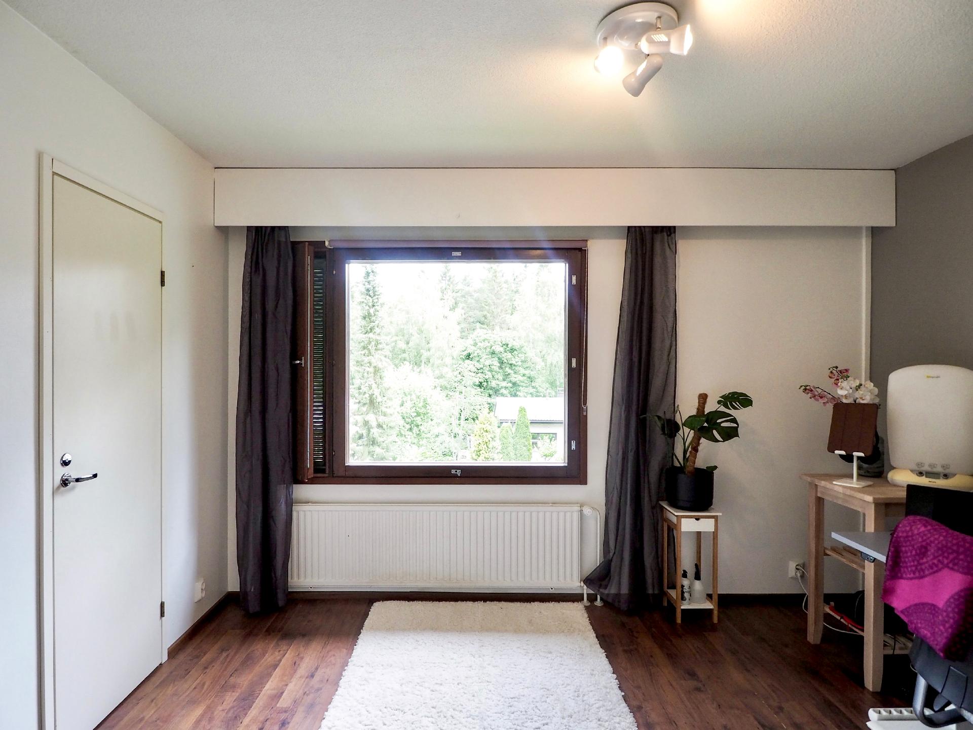 Hirventie 1, Loimalahti, Hämeenlinna