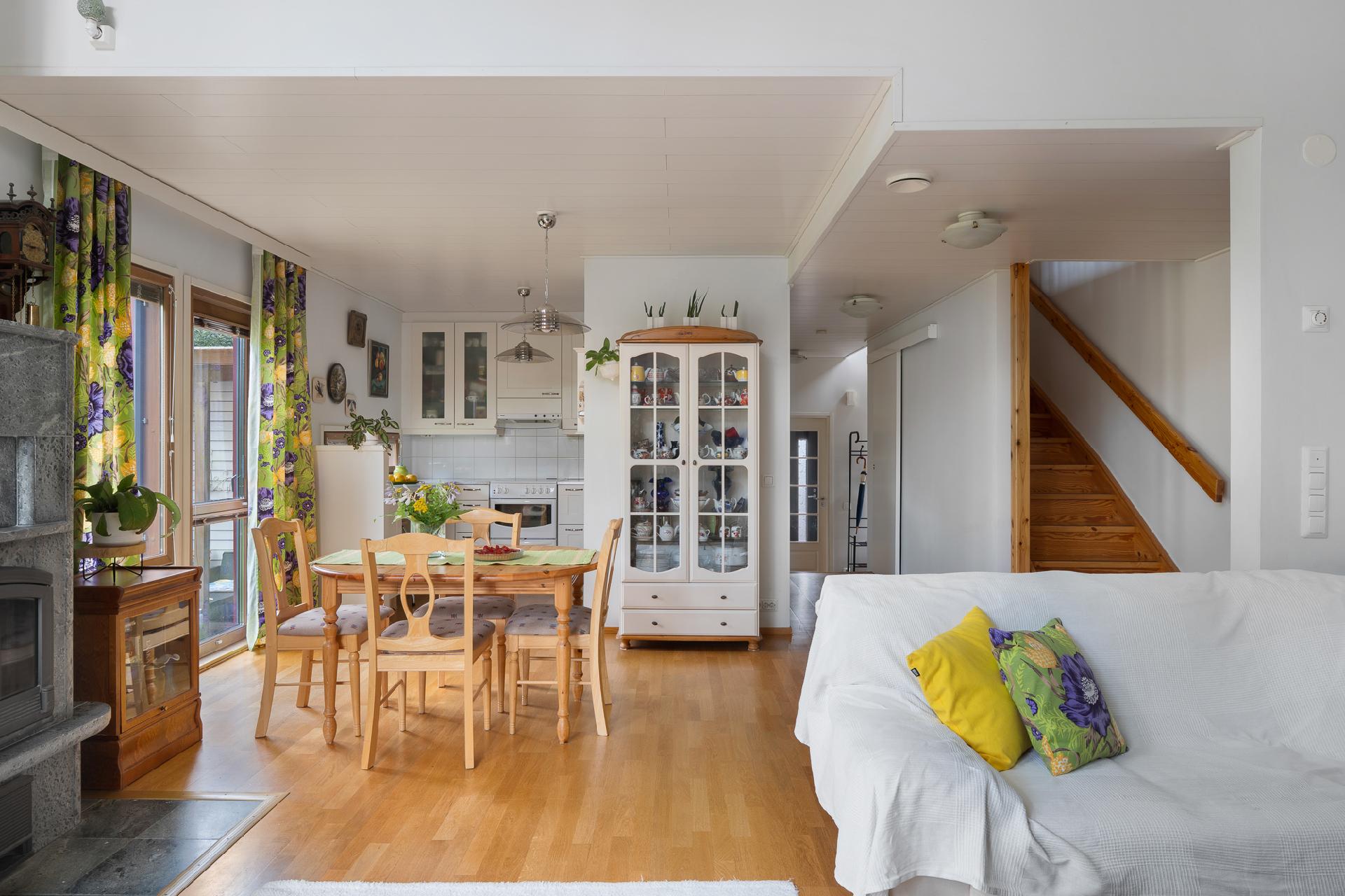 Hopearinne 18, Kuurinniitty, Espoo