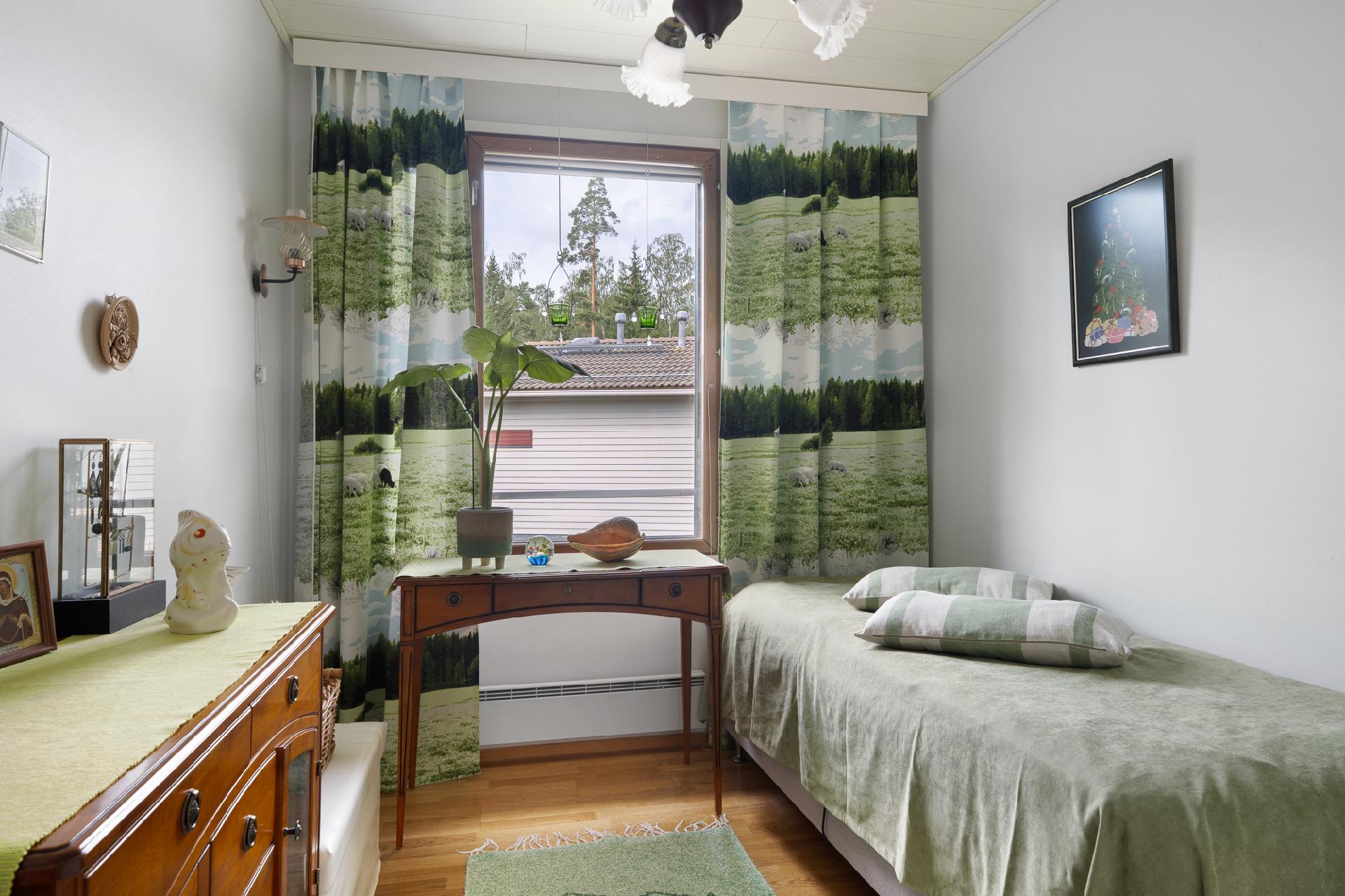 Hopearinne 18, Kuurinniitty, Espoo