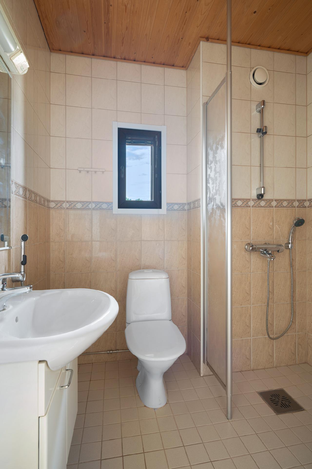 Hopearinne 18, Kuurinniitty, Espoo