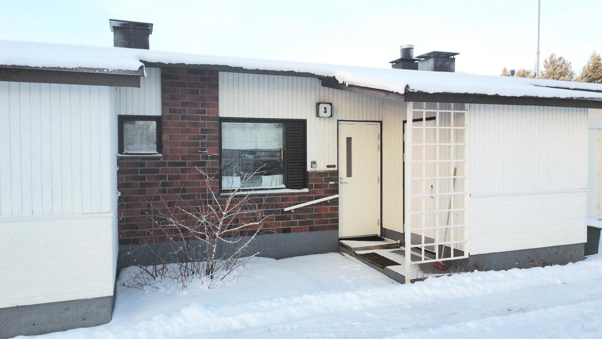 Huhdantie 1, Jyrä, Kurikka