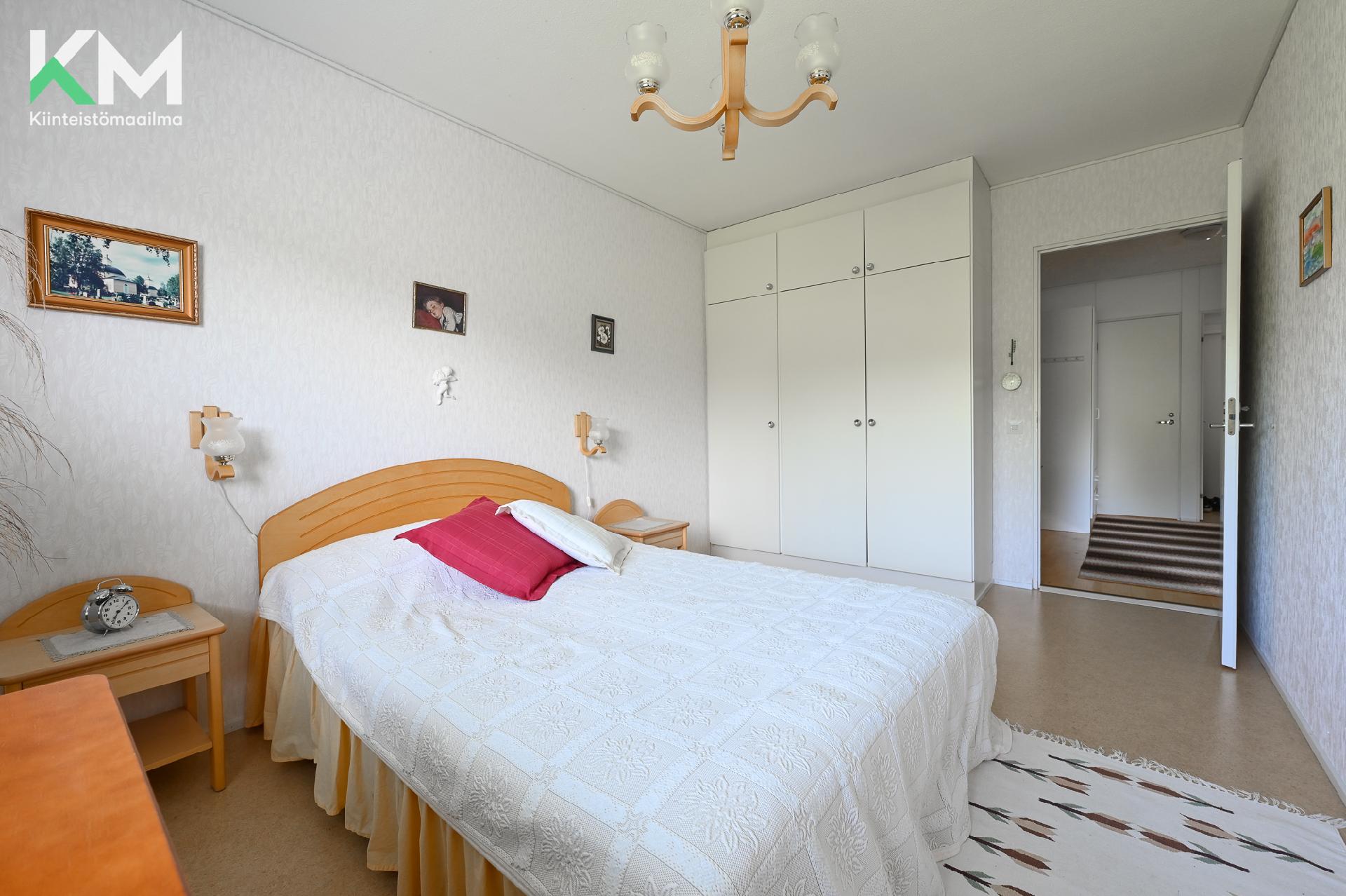 Huhdantie 1, Jyrä, Kurikka