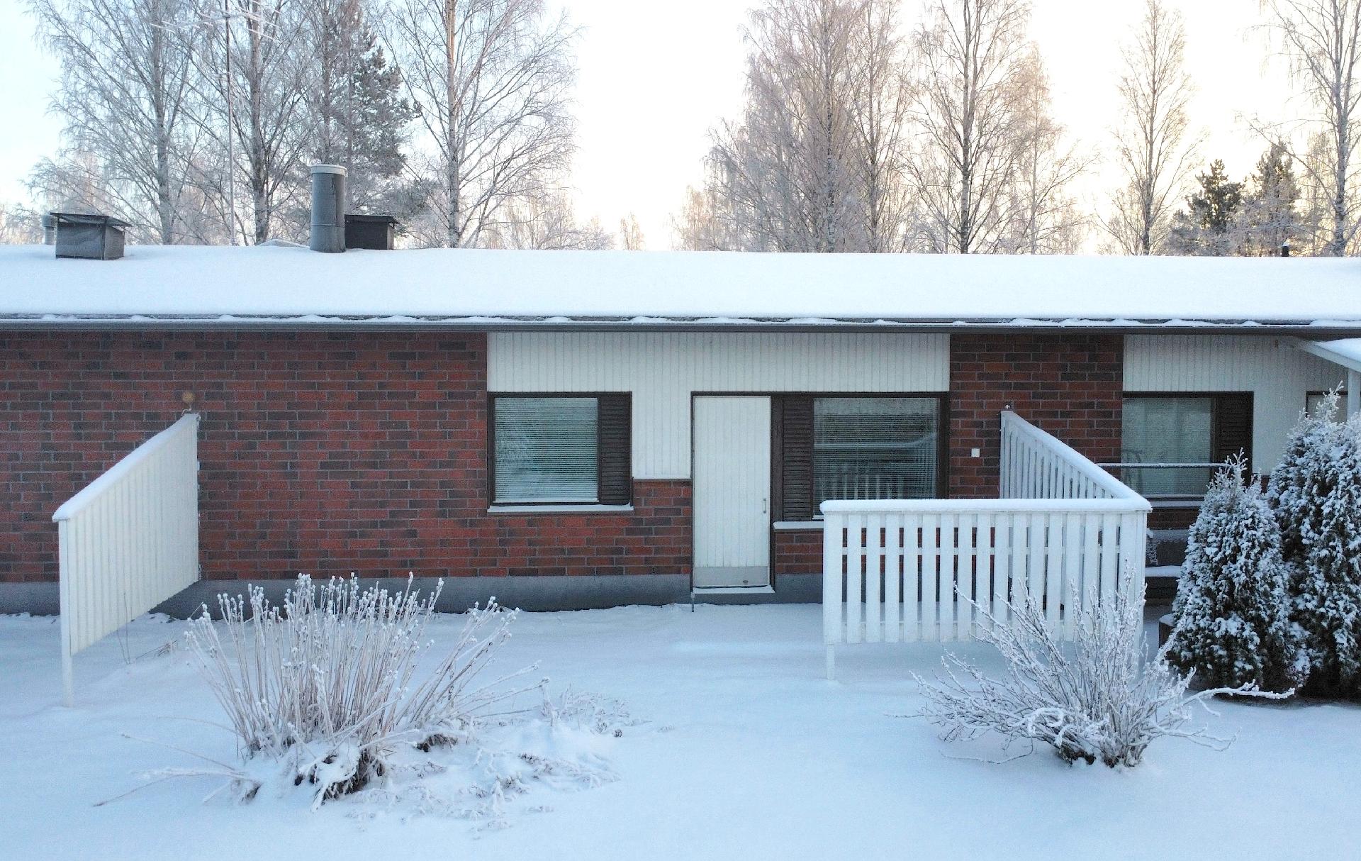 Huhdantie 1, Jyrä, Kurikka