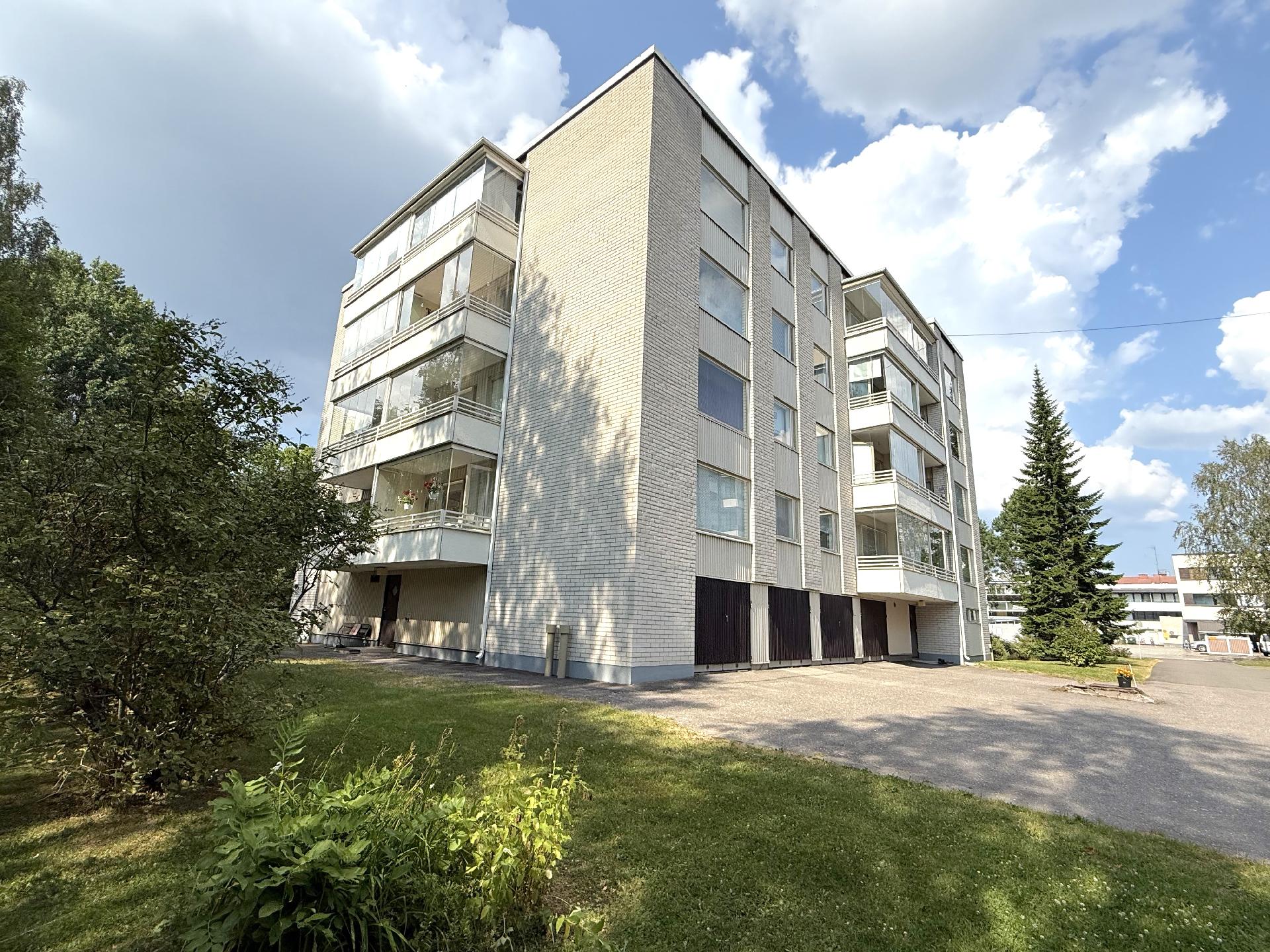 Laivalinnankatu 8, Leunanmäki, Varkaus
