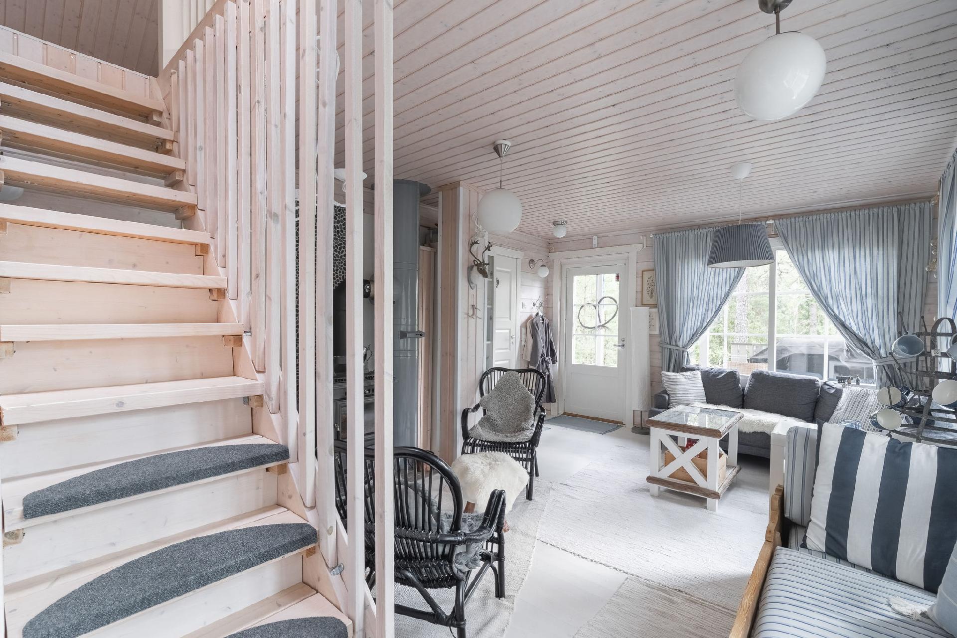 Jäkälämäki 25, Millola, Lohja