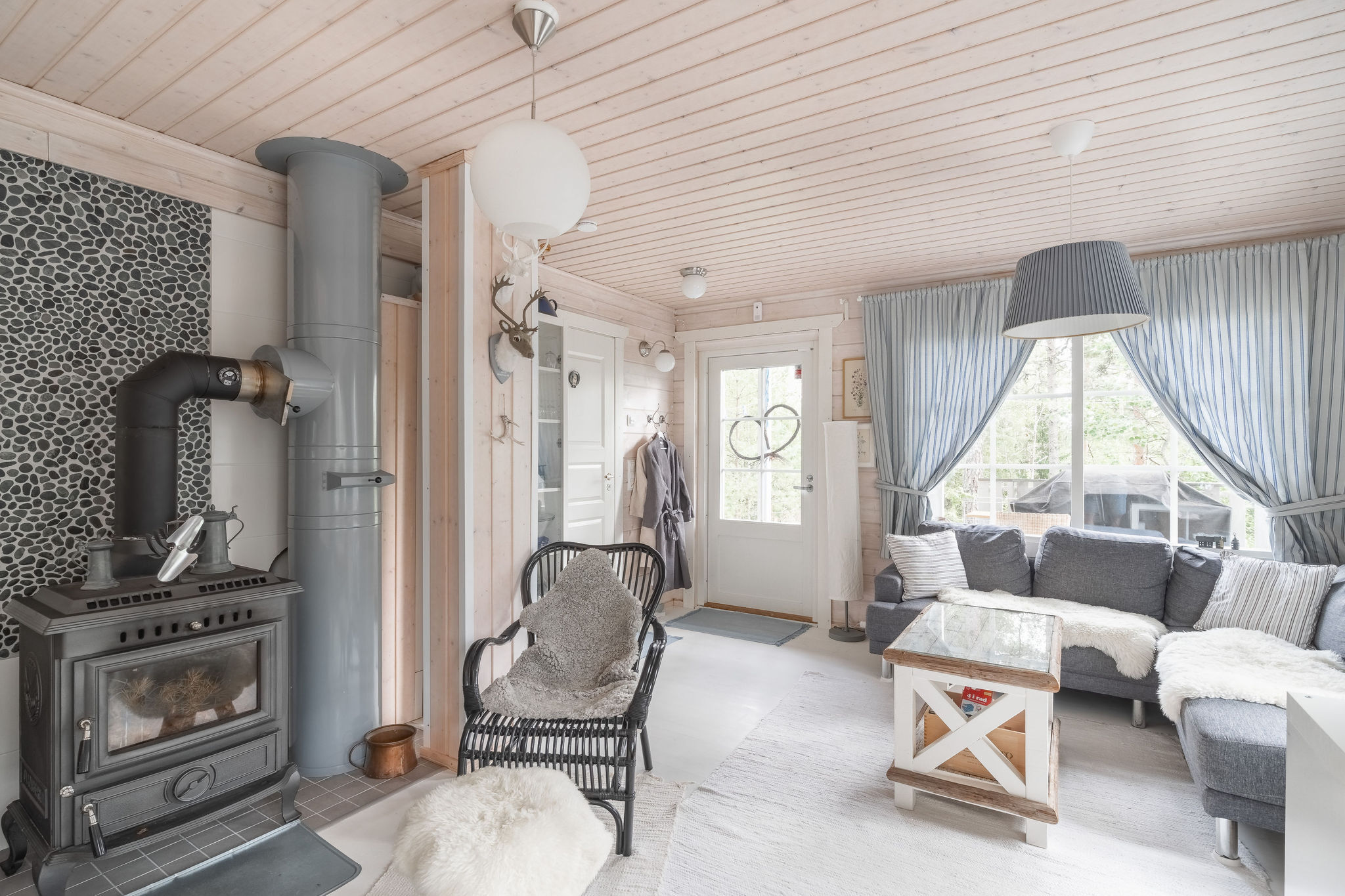Jäkälämäki 25, Millola, Lohja