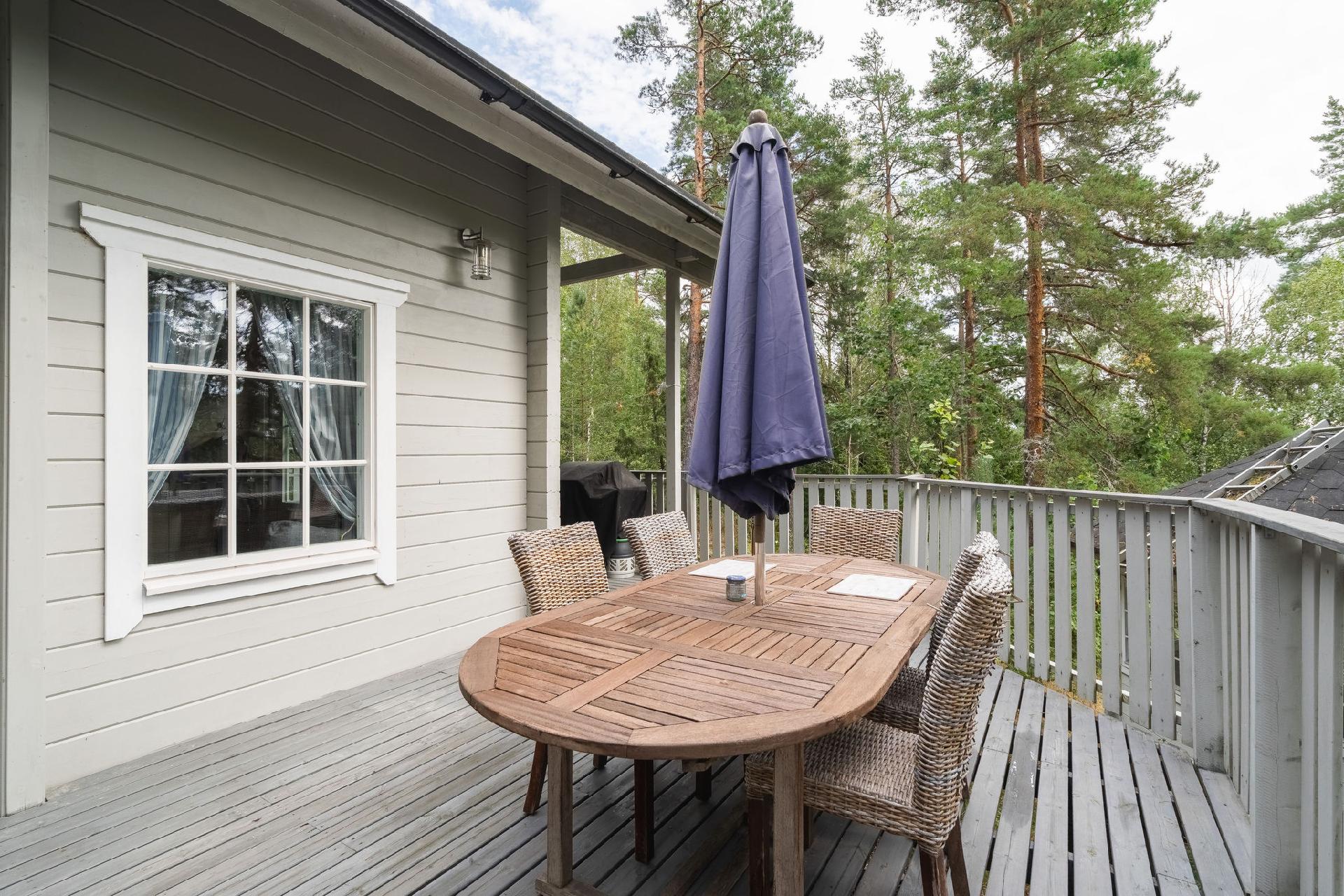 Jäkälämäki 25, Millola, Lohja