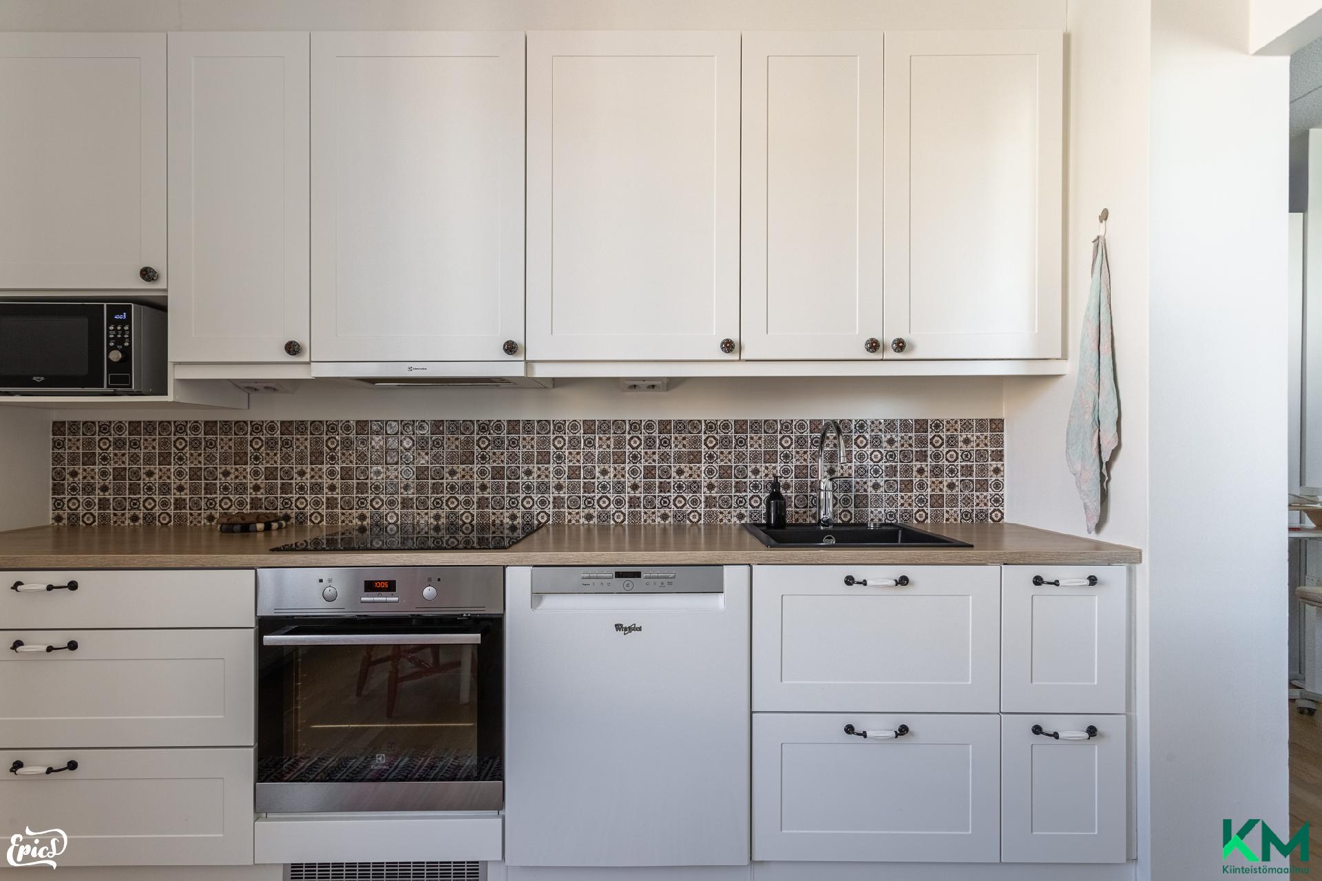 Siirtolapuutarhankatu 11, Hatanpää, Tampere