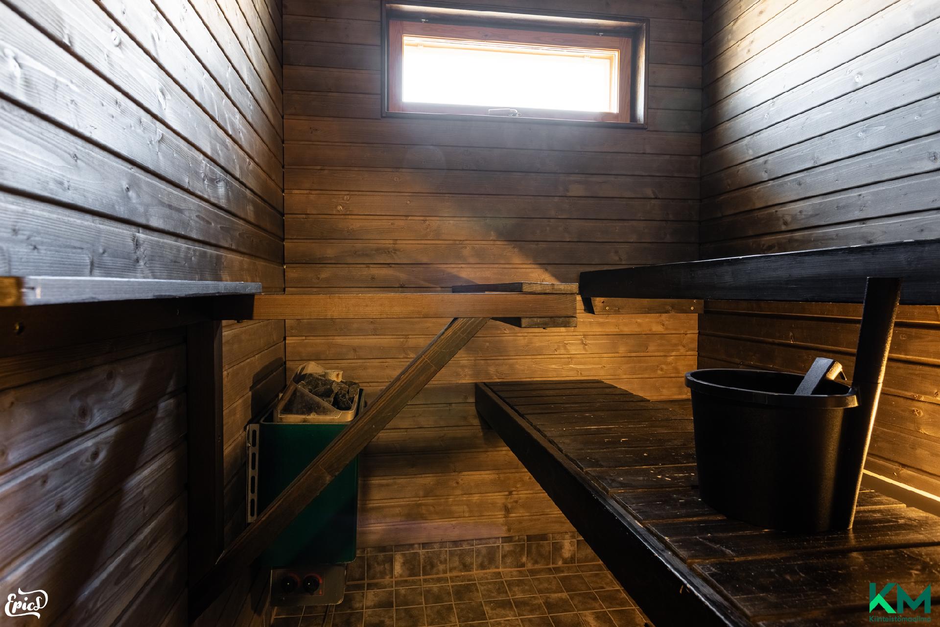 Siirtolapuutarhankatu 11, Hatanpää, Tampere