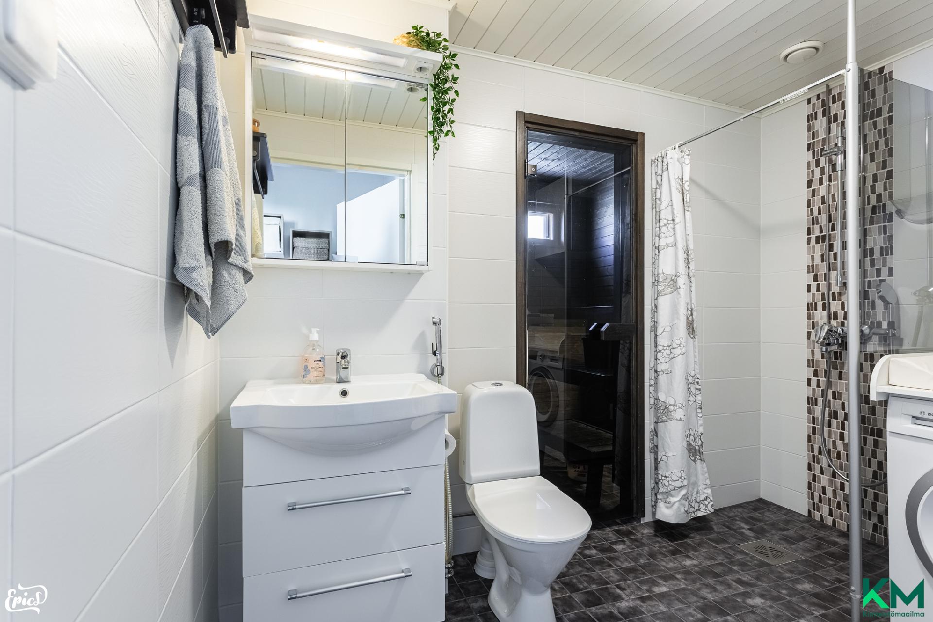 Siirtolapuutarhankatu 11, Hatanpää, Tampere