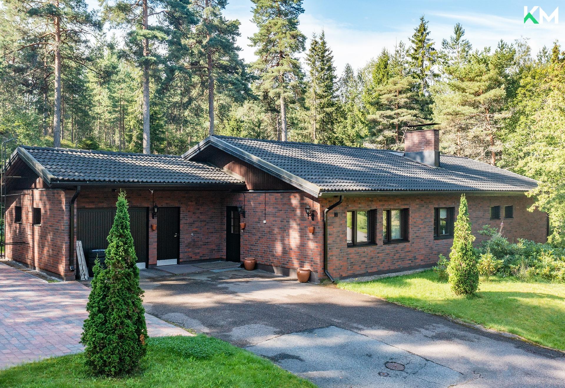 Tammitie 11, Humikkala, Masku
