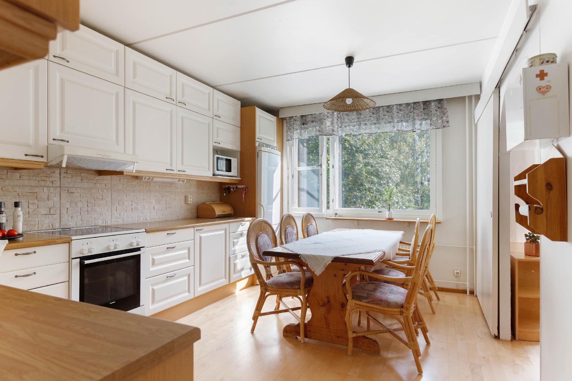 Merenkulkijankatu 1, Espoonlahti, Espoo