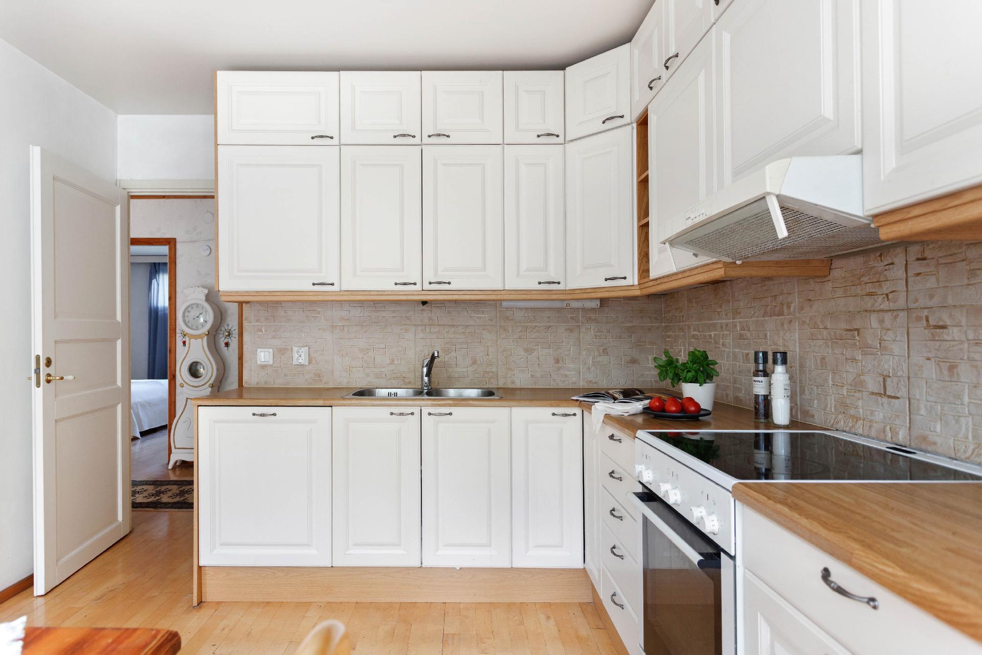 Merenkulkijankatu 1, Espoonlahti, Espoo