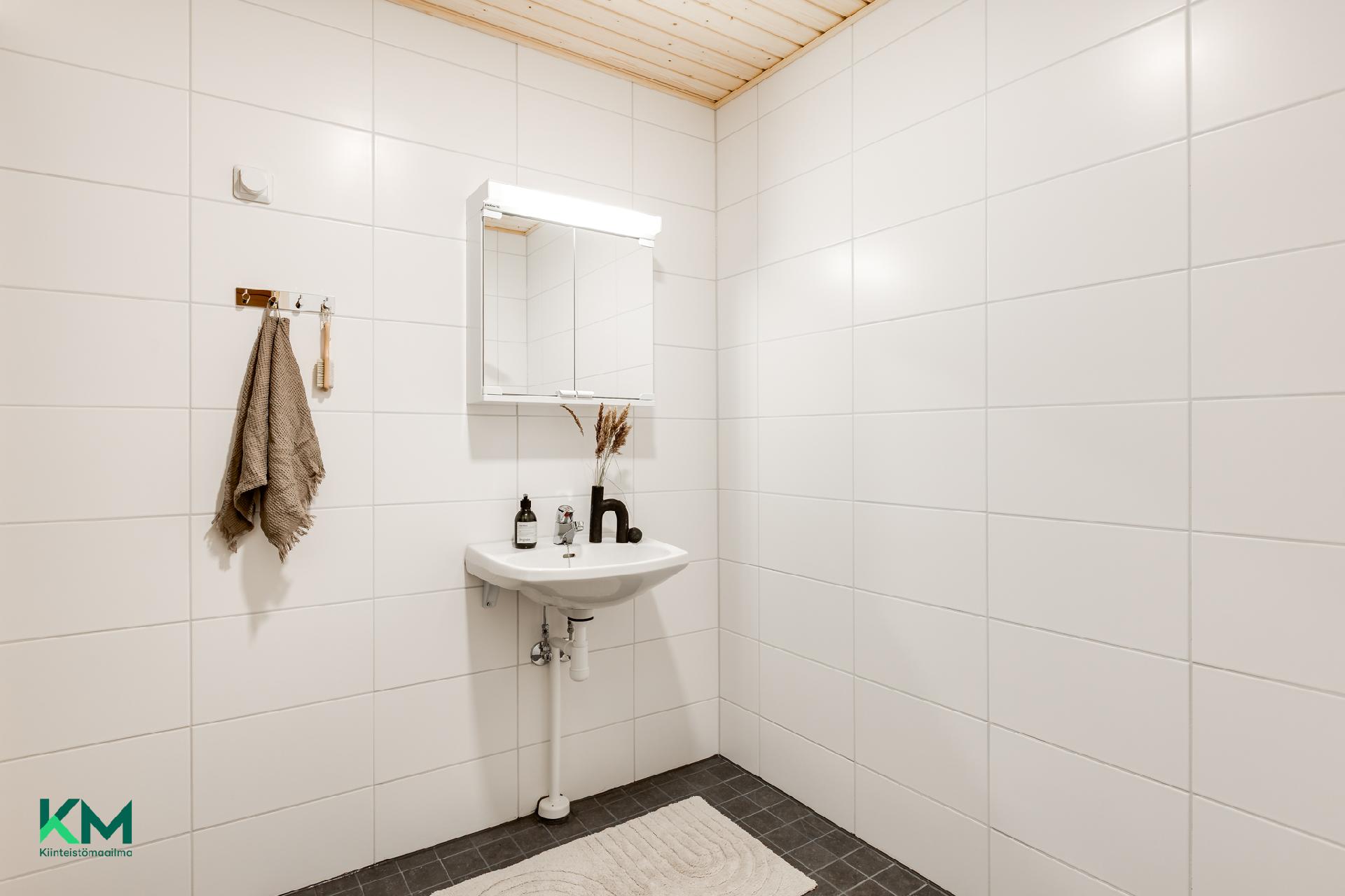 Alatalontie 9, Kuivasjärvi, Oulu