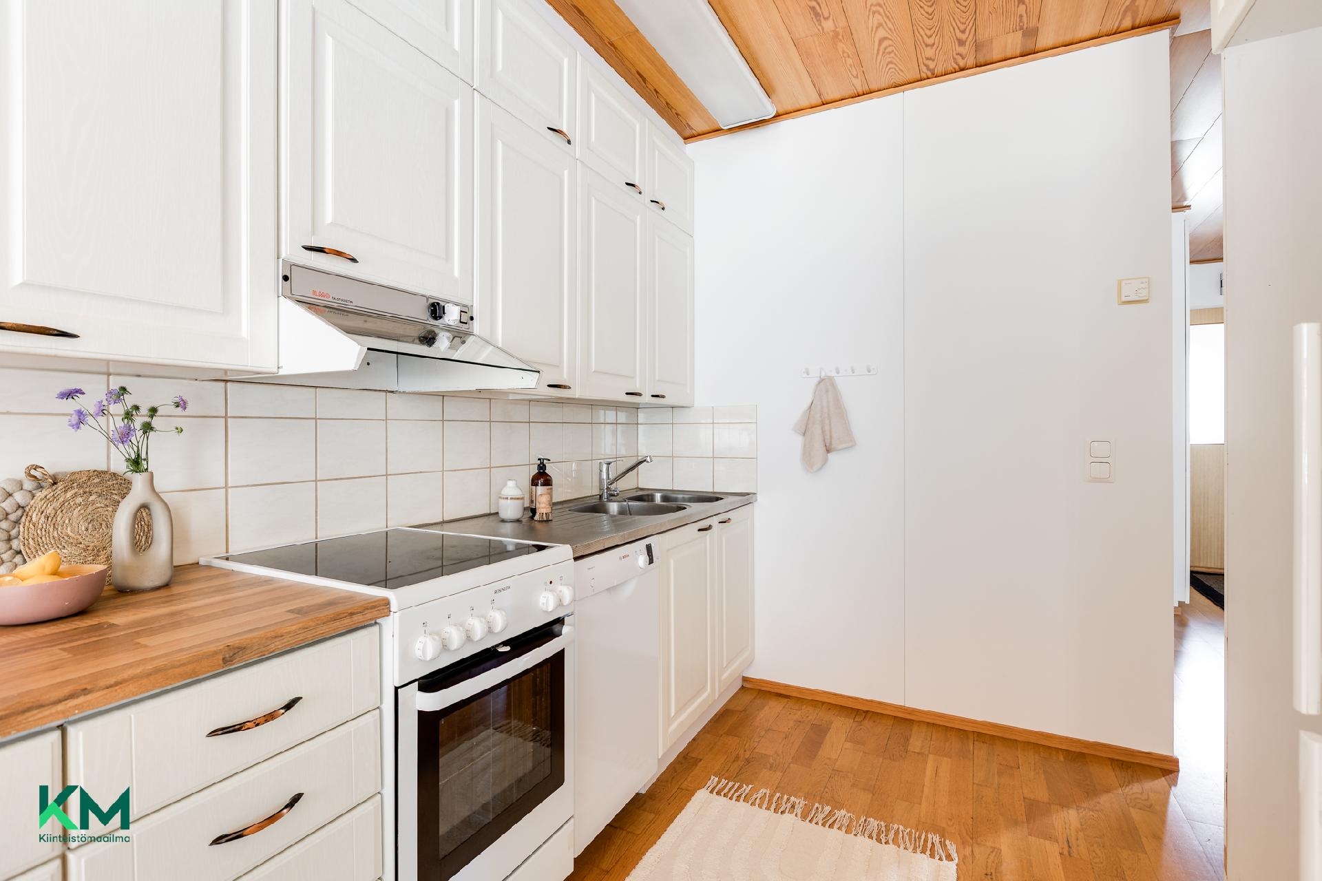 Alatalontie 9, Kuivasjärvi, Oulu