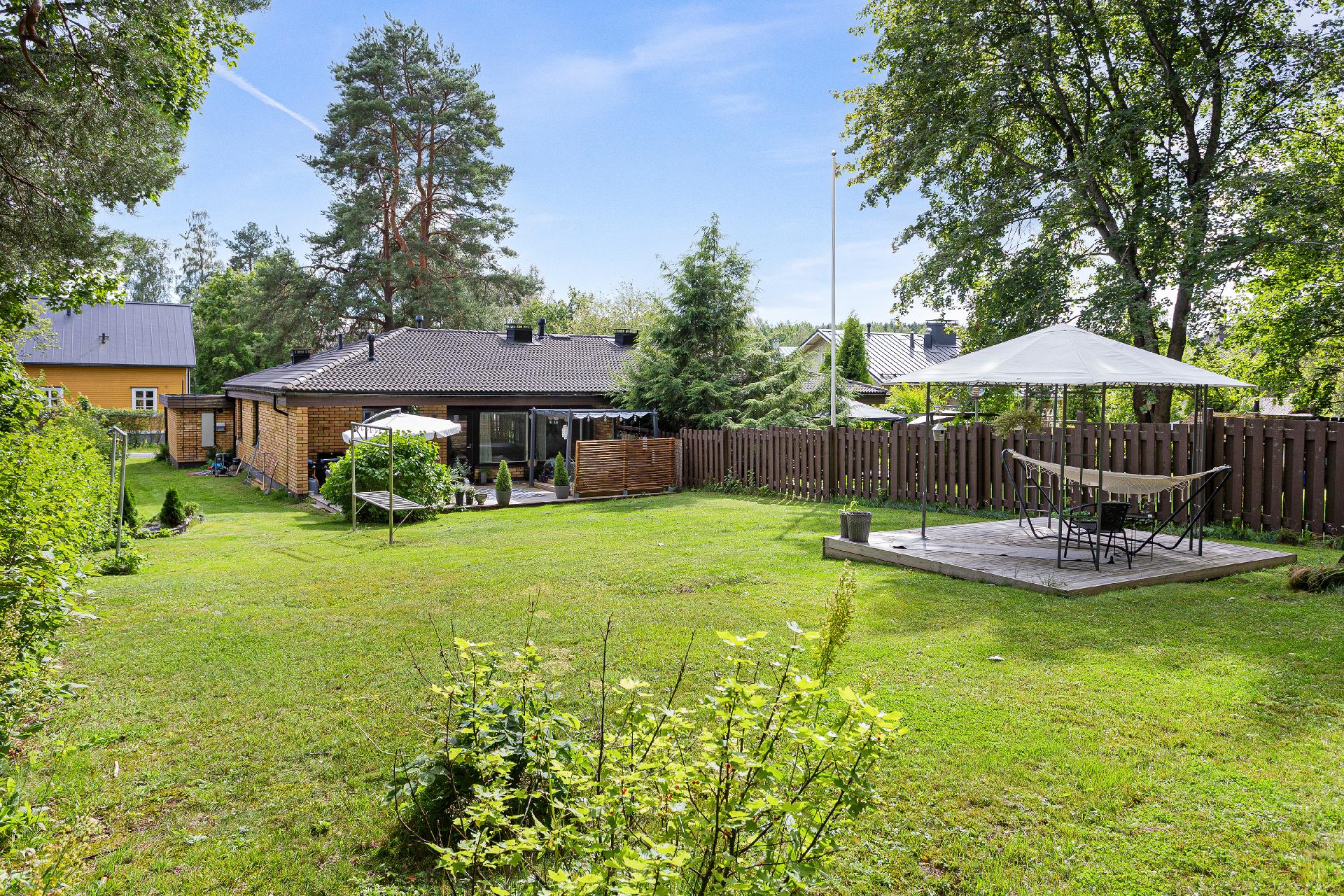 Uudenmaankatu 54, Kaunisnurmi, Kouvola