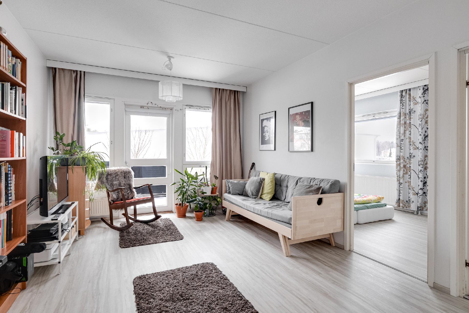 Klaavunpolku 2, Puotila, Helsinki