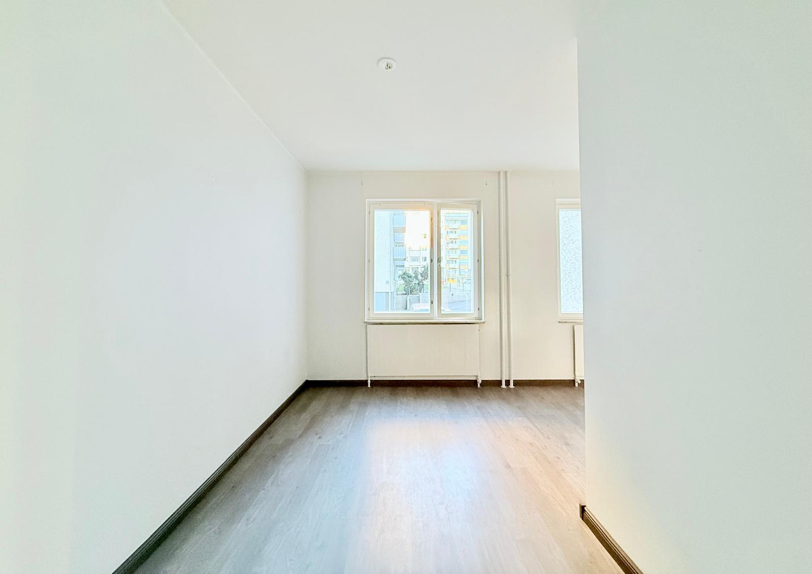 Toinen Linja 9, Hakaniemi, Helsinki