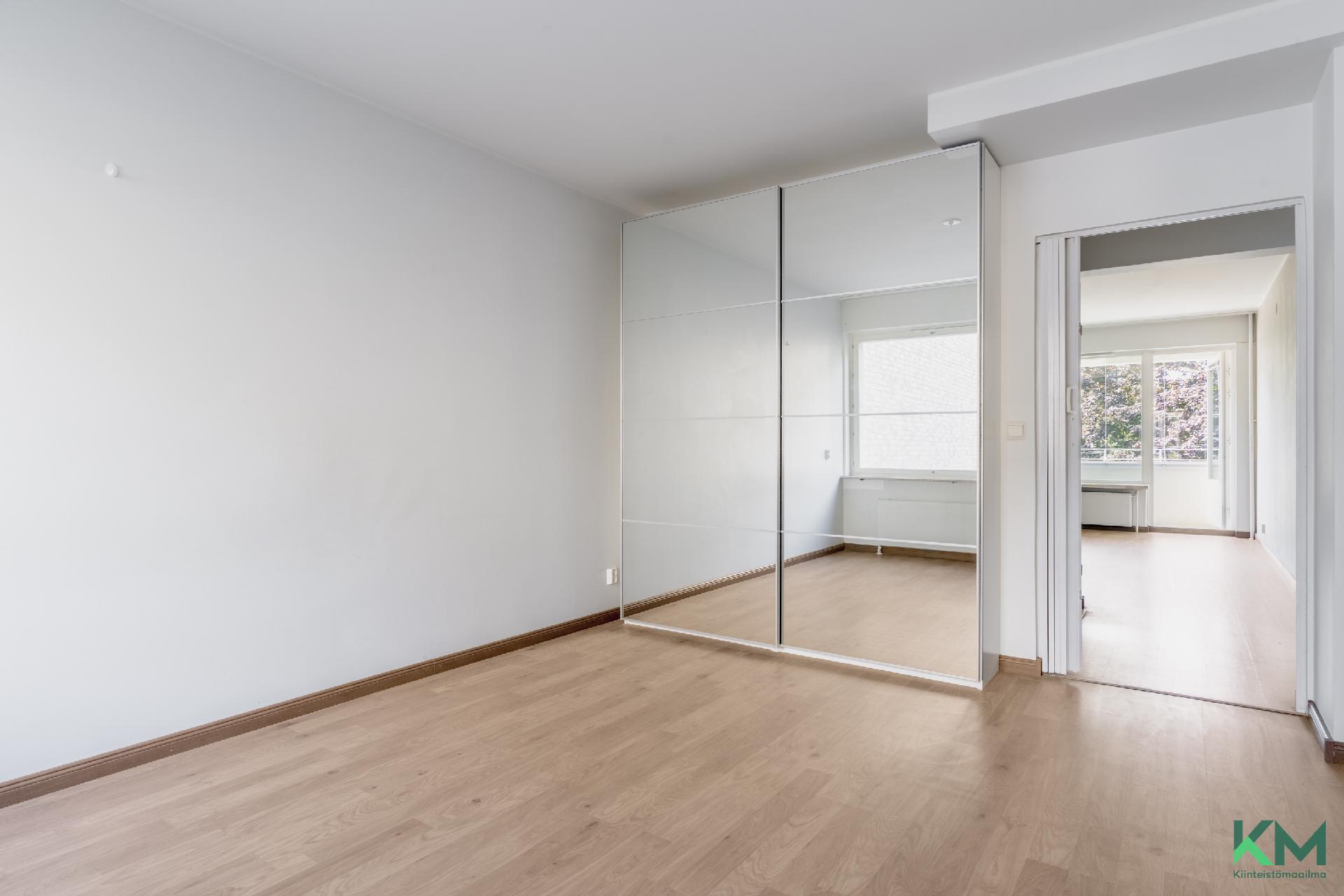 Toinen Linja 9, Hakaniemi, Helsinki