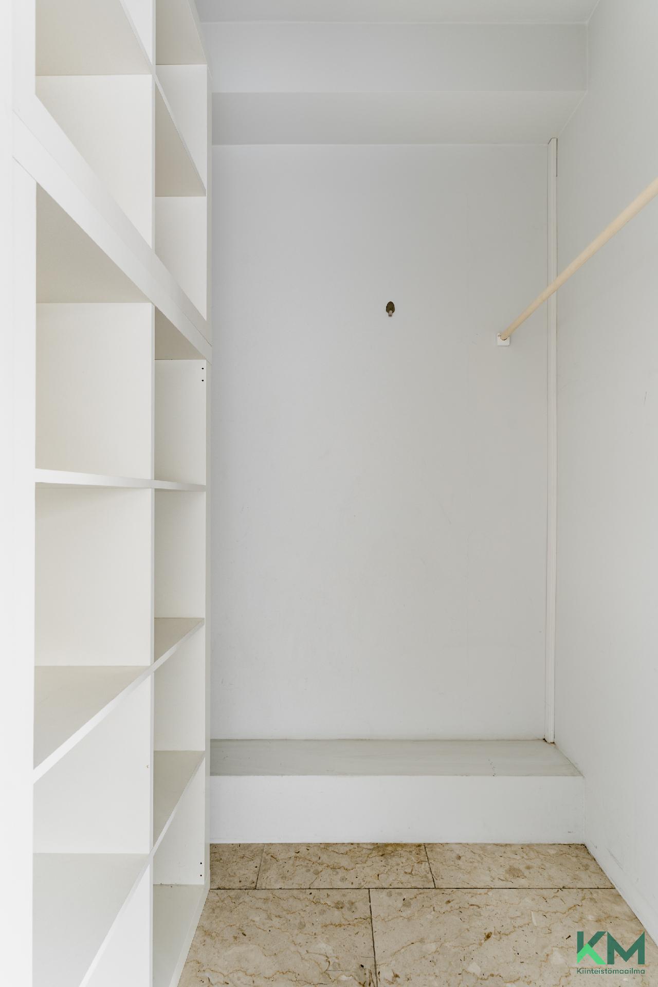 Toinen Linja 9, Hakaniemi, Helsinki