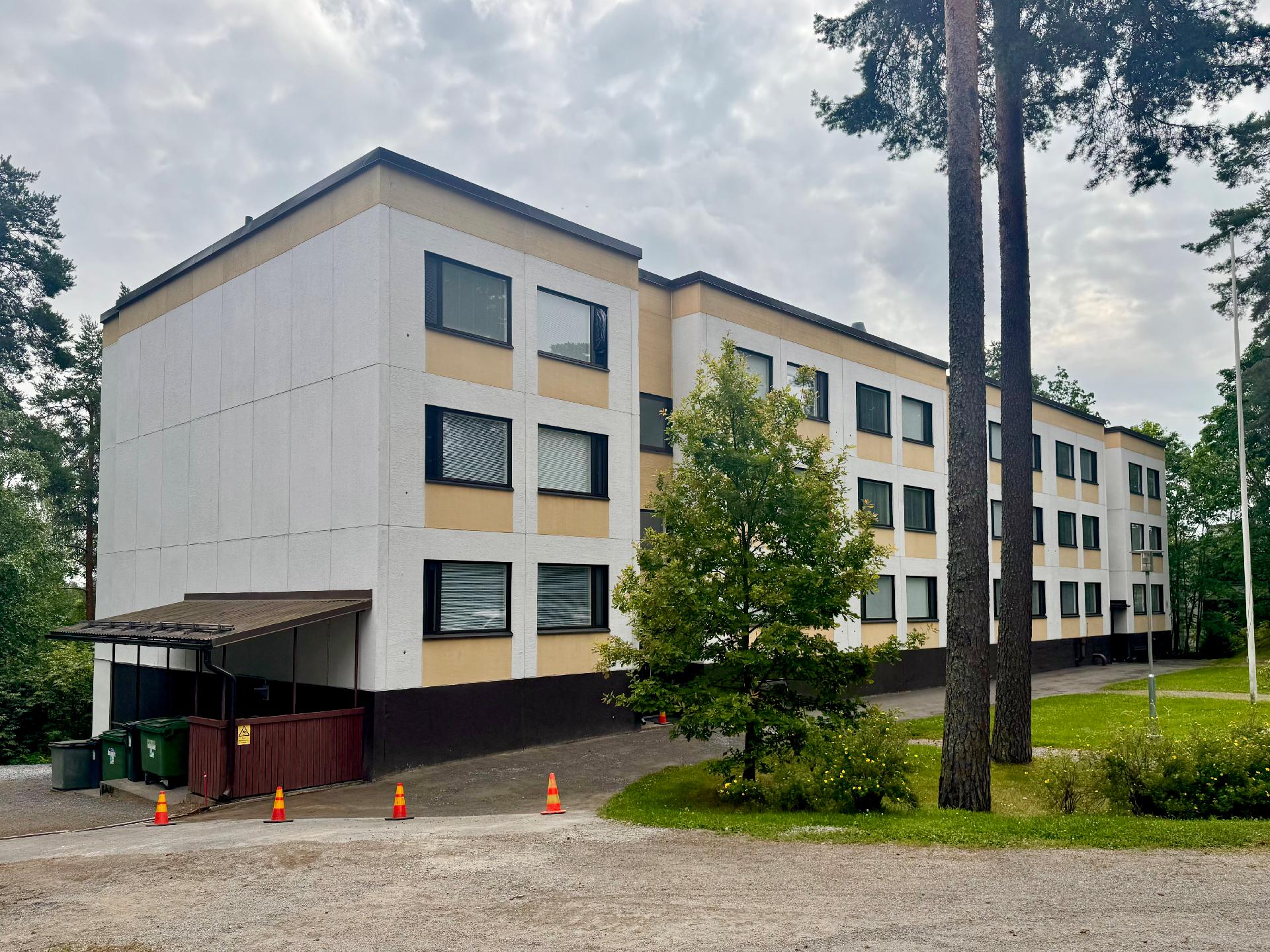 Karhuntie 4, Ojoinen, Hämeenlinna