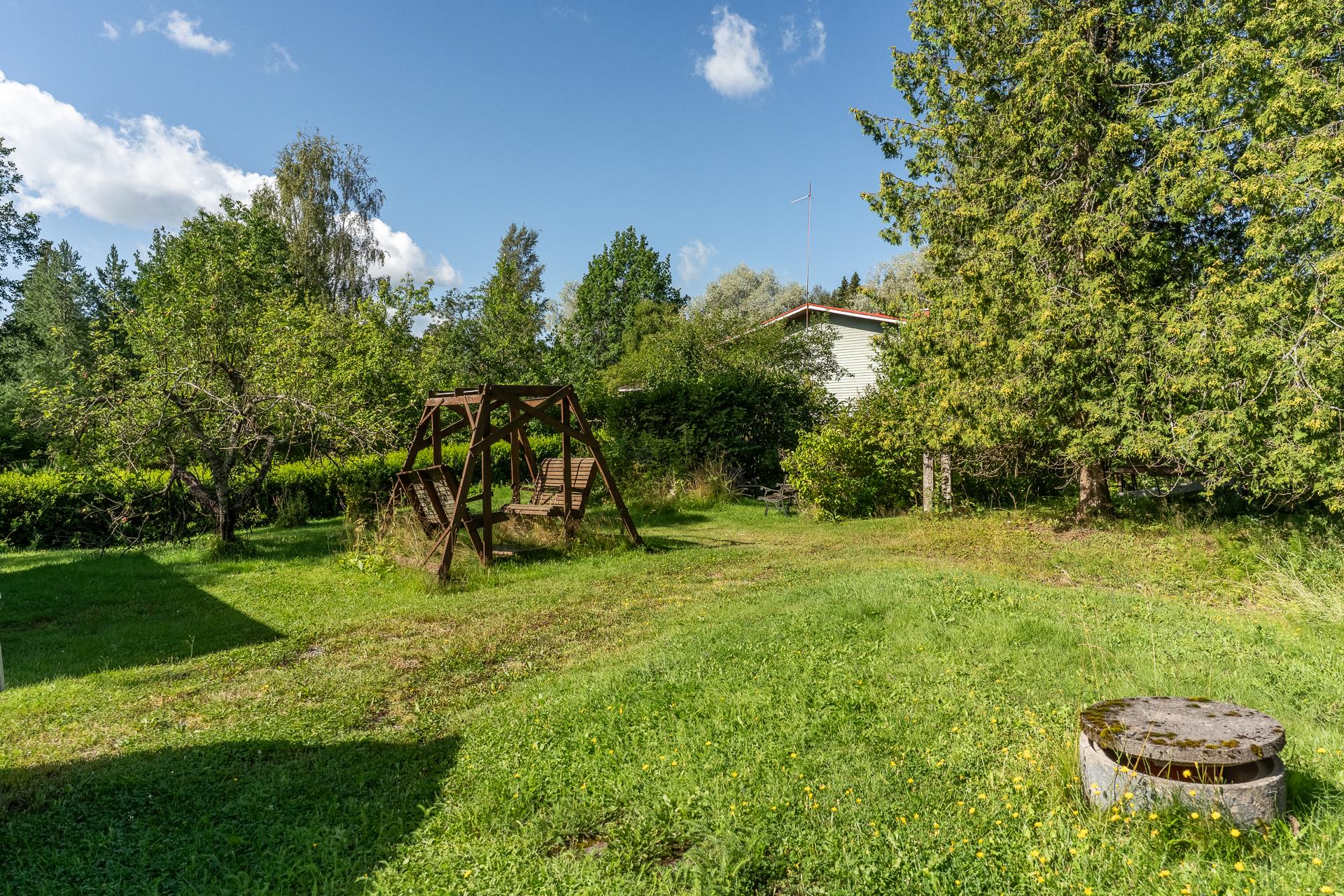 Pääskytie 3, Vallinoja, Vantaa