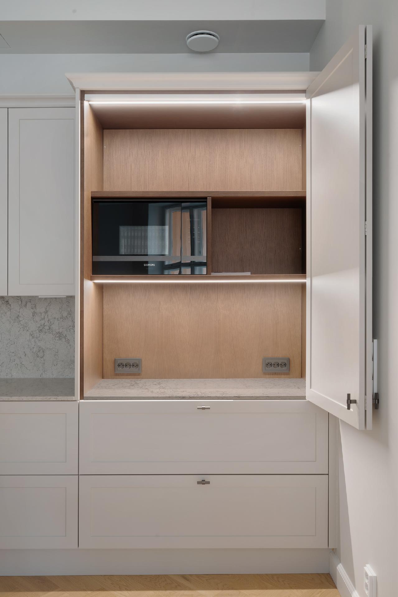 Luotsikatu 4, Katajanokka, Helsinki