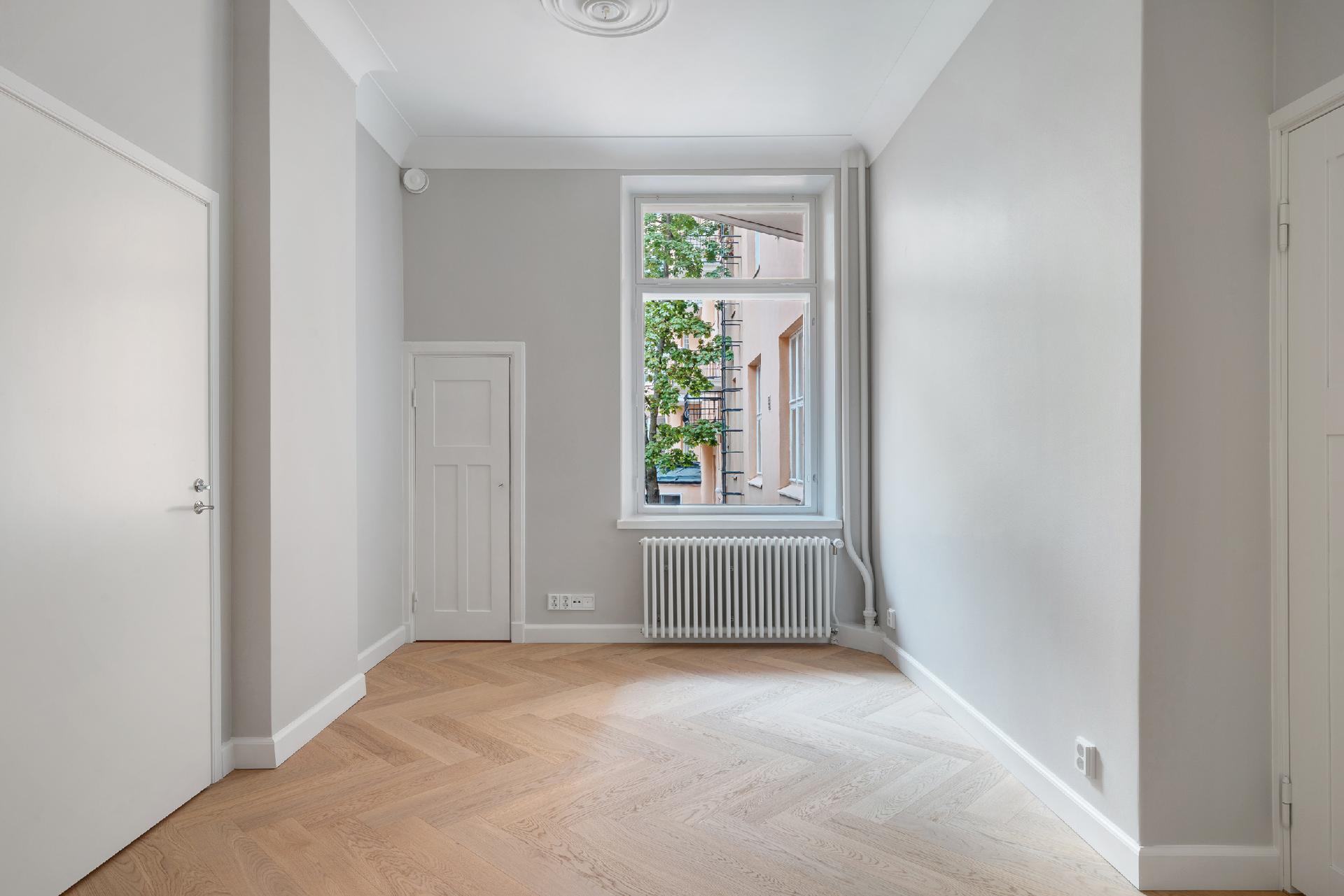 Luotsikatu 4, Katajanokka, Helsinki