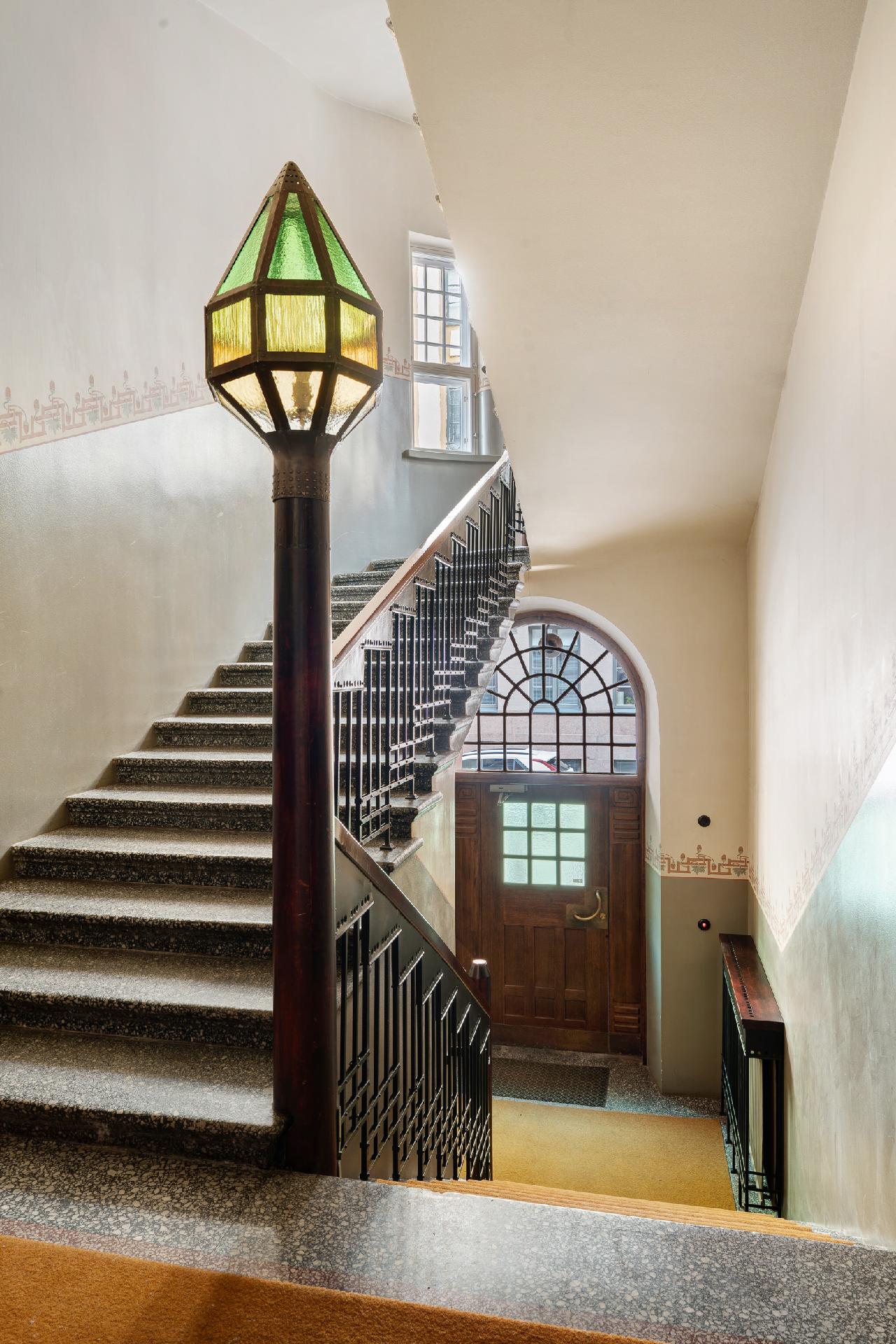 Luotsikatu 4, Katajanokka, Helsinki