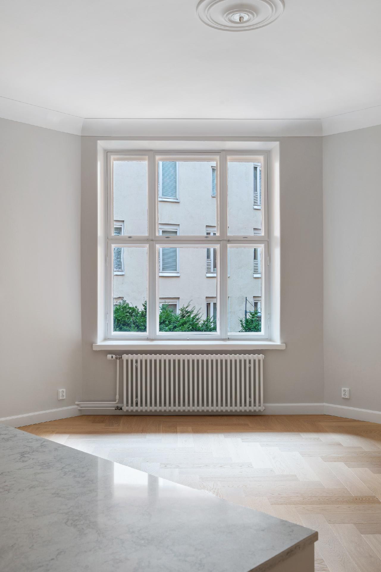 Luotsikatu 4, Katajanokka, Helsinki