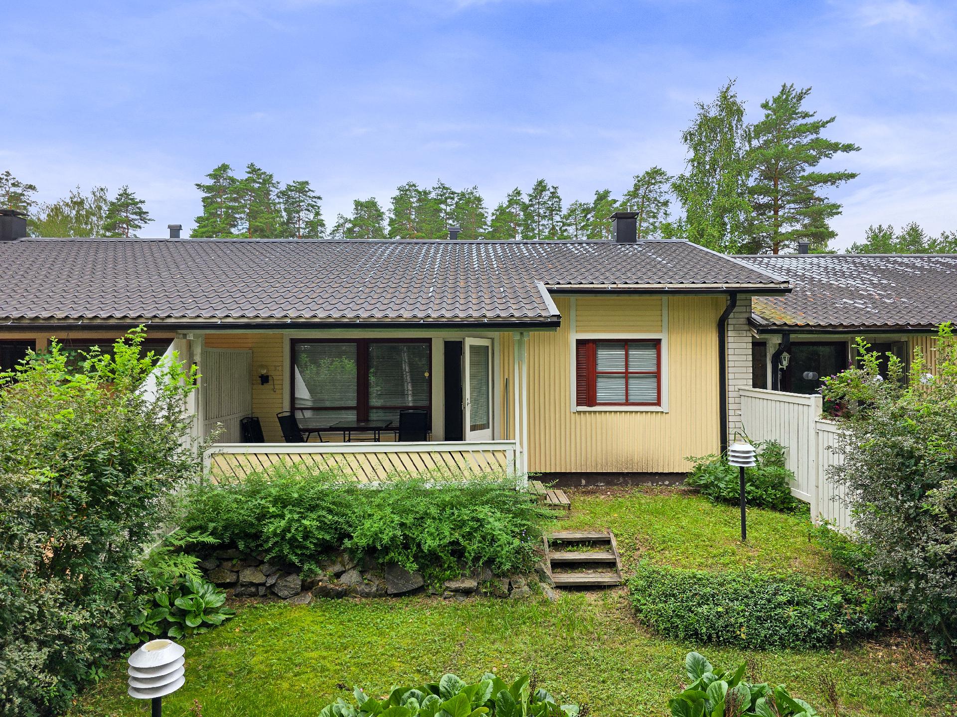 Haukitie 31, Saimaanharju, Taipalsaari