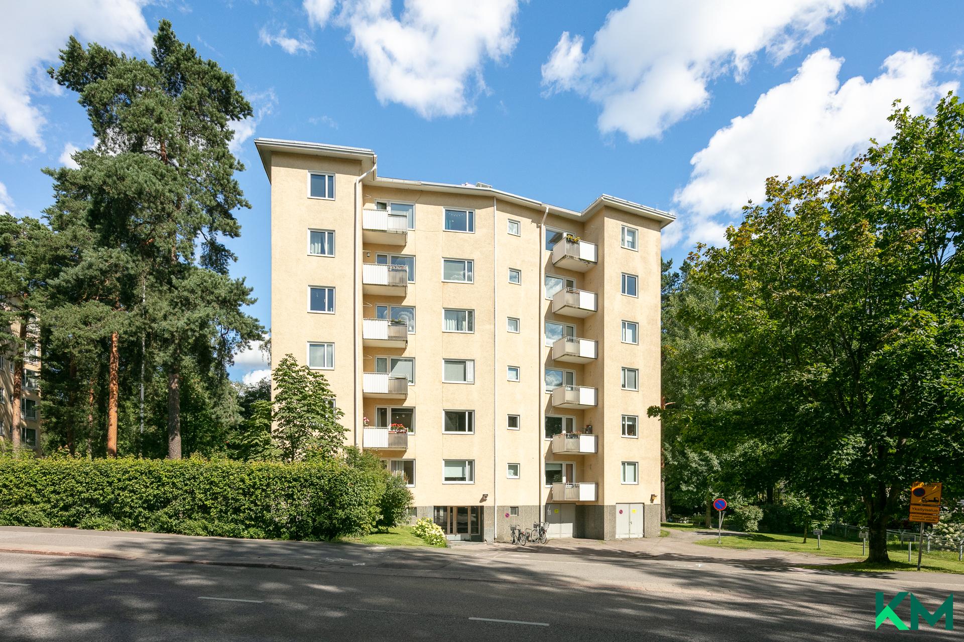 Tervetuloa Näyttelijäntie 8:aan!
