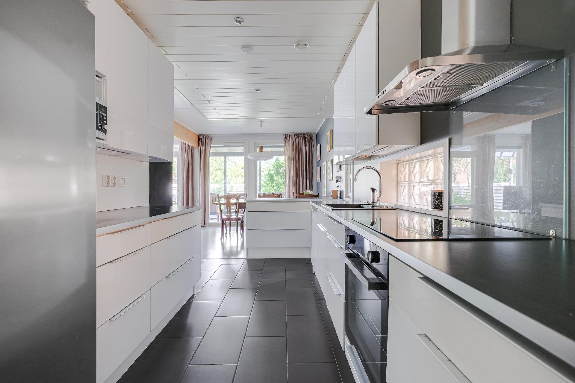 Böstaksentie 12, Suutarila, Helsinki