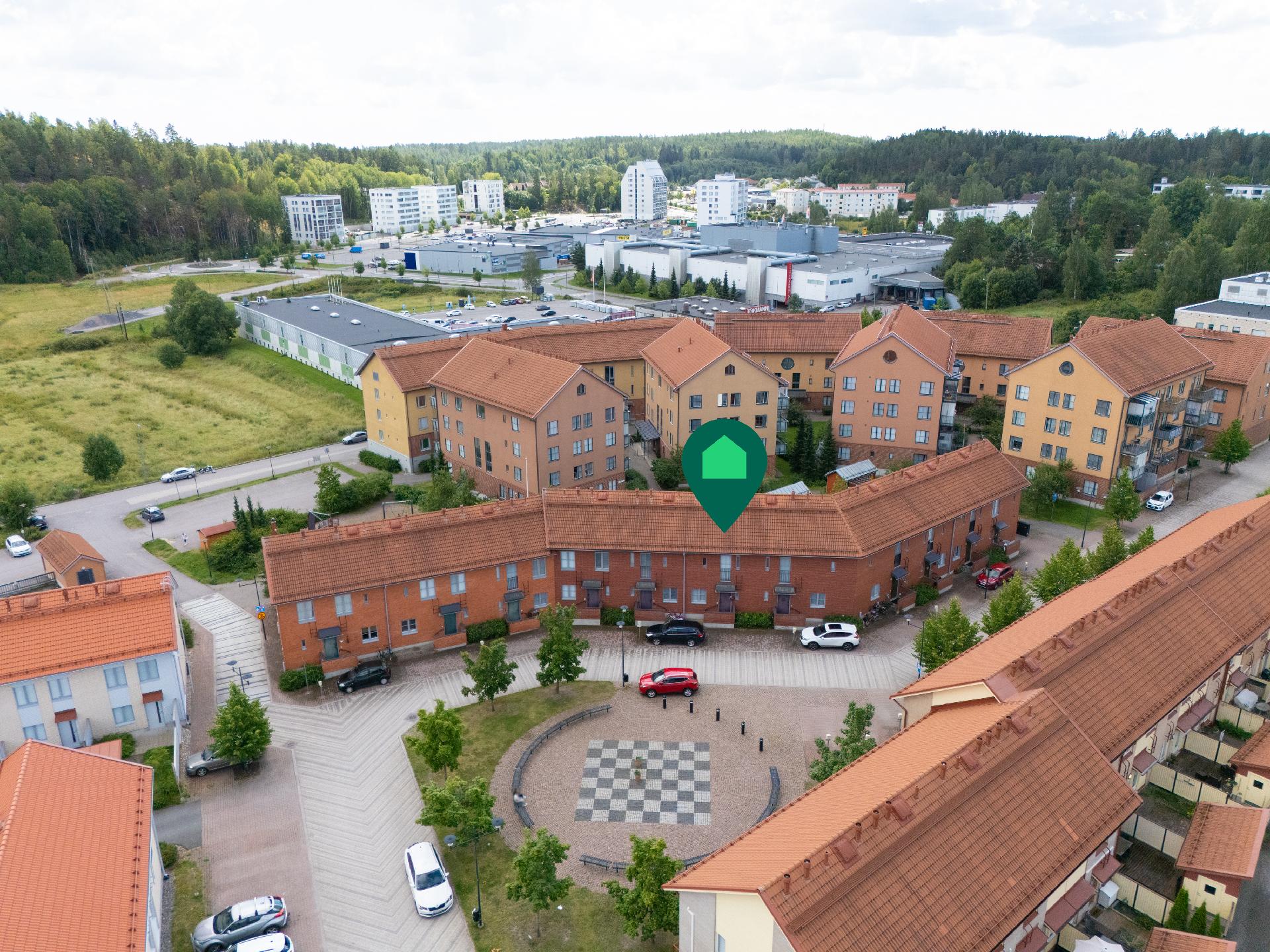 Ratsutilanaukio 5, Klaukkala, Nurmijärvi
