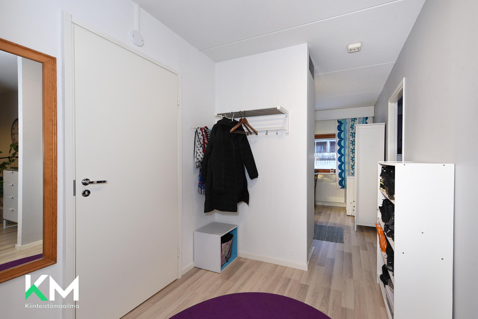 Vasamakatu 7, Asemantausta, Lahti