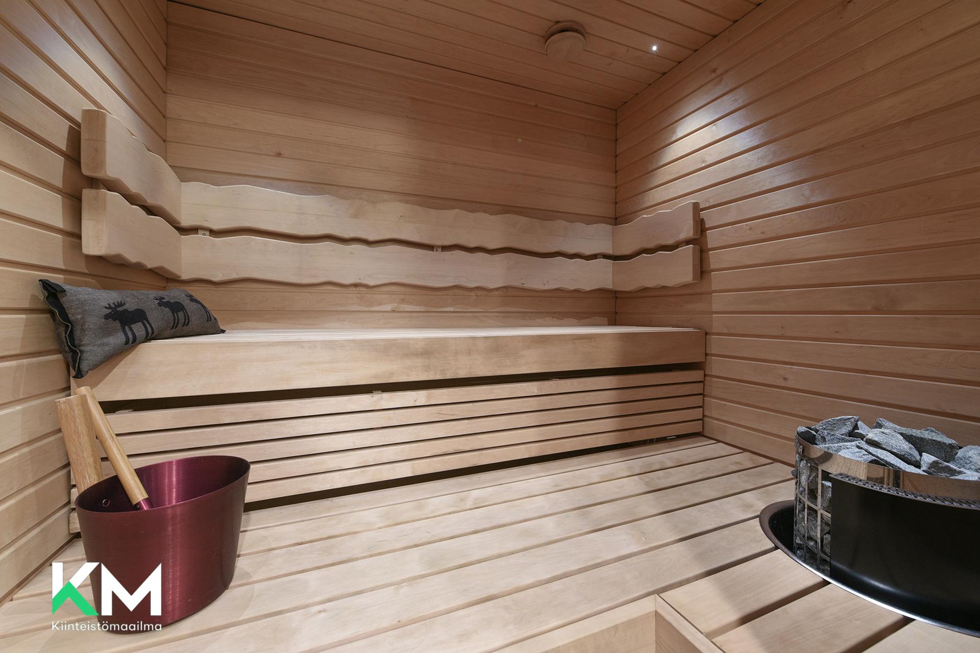 Vasamakatu 7, Asemantausta, Lahti