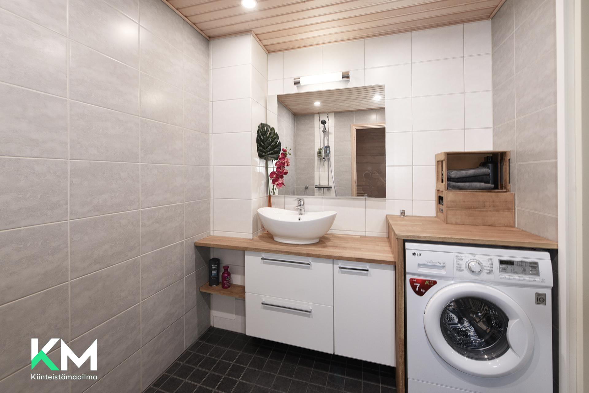 Vasamakatu 7, Asemantausta, Lahti