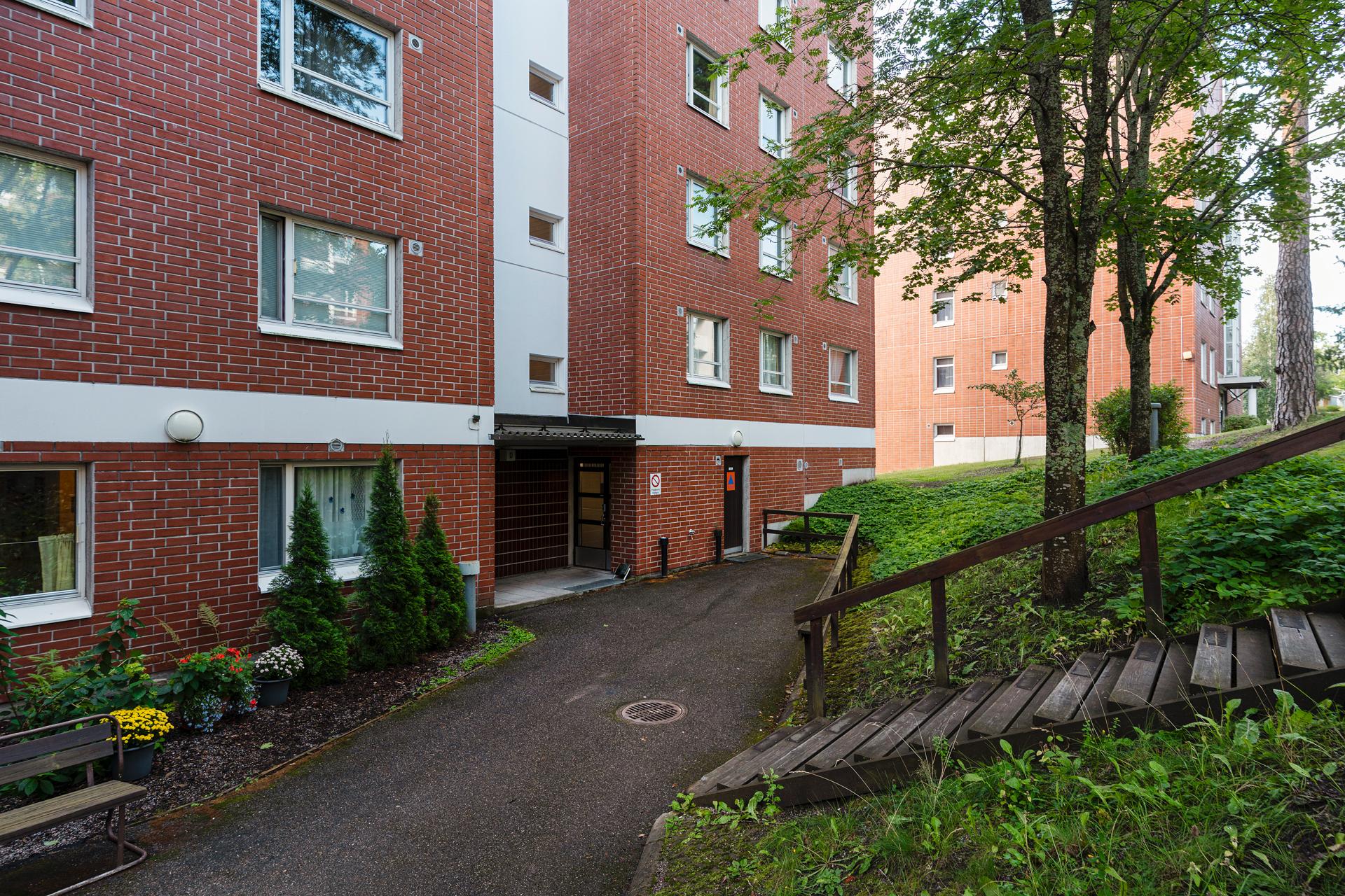 Unikkotie 3, Pukinmäki, Helsinki